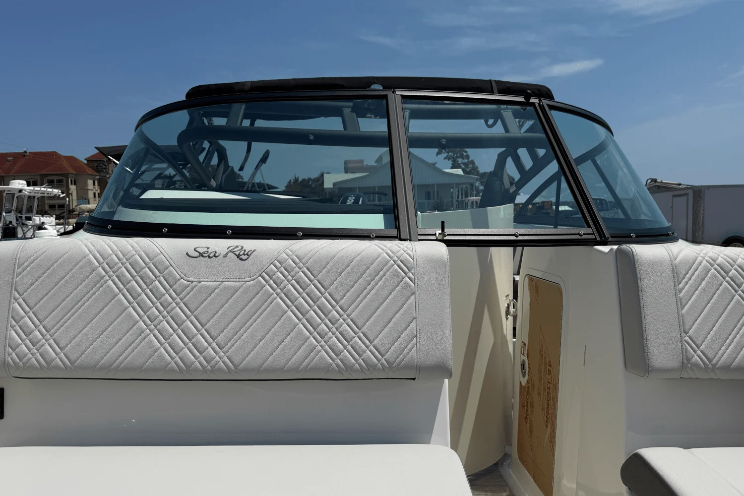 2026 Sea Ray SDX 250 Outboard Image Thumbnail #13