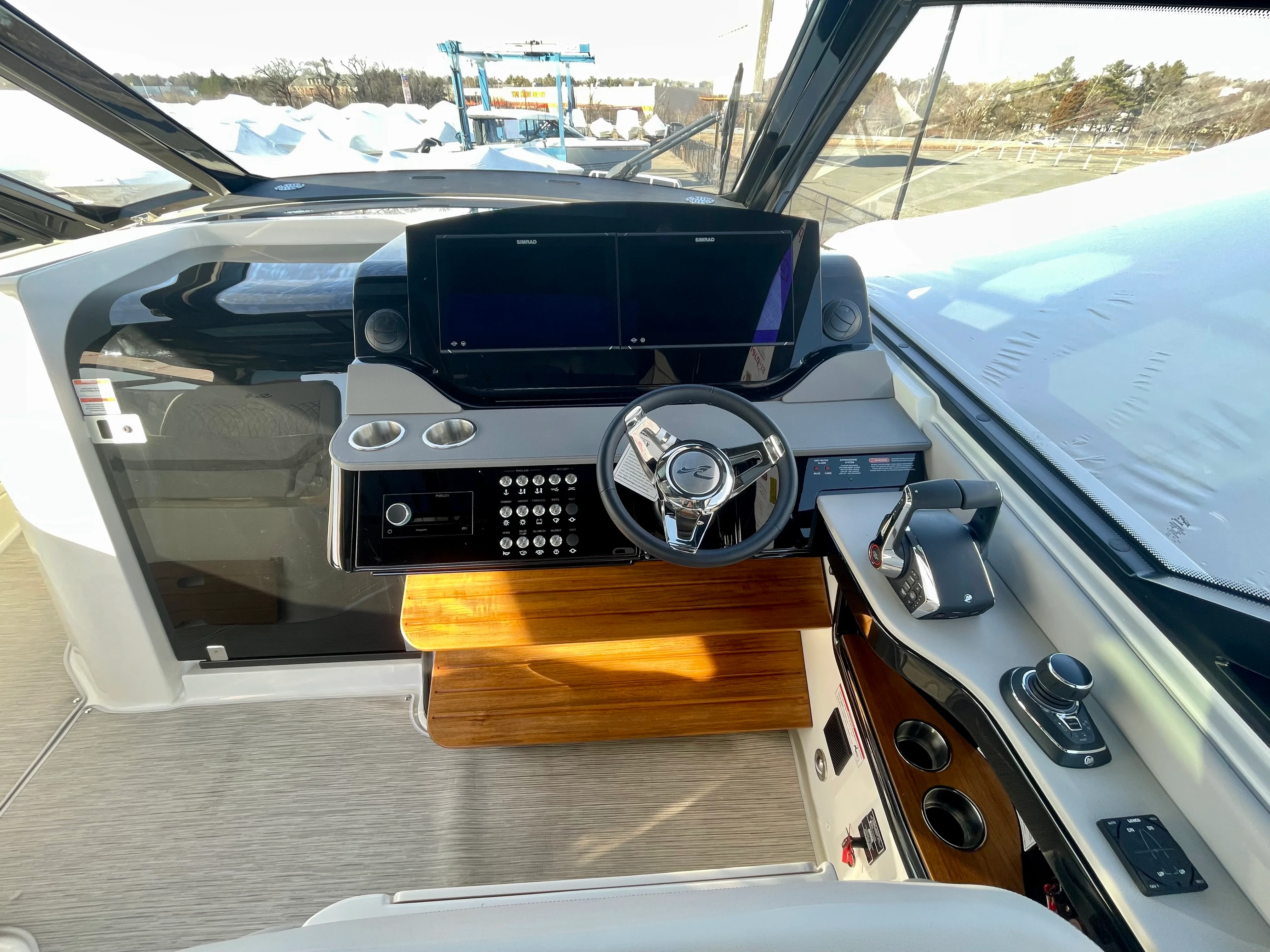 2026 Sea Ray Sundancer 370 Outboard Image Thumbnail #8