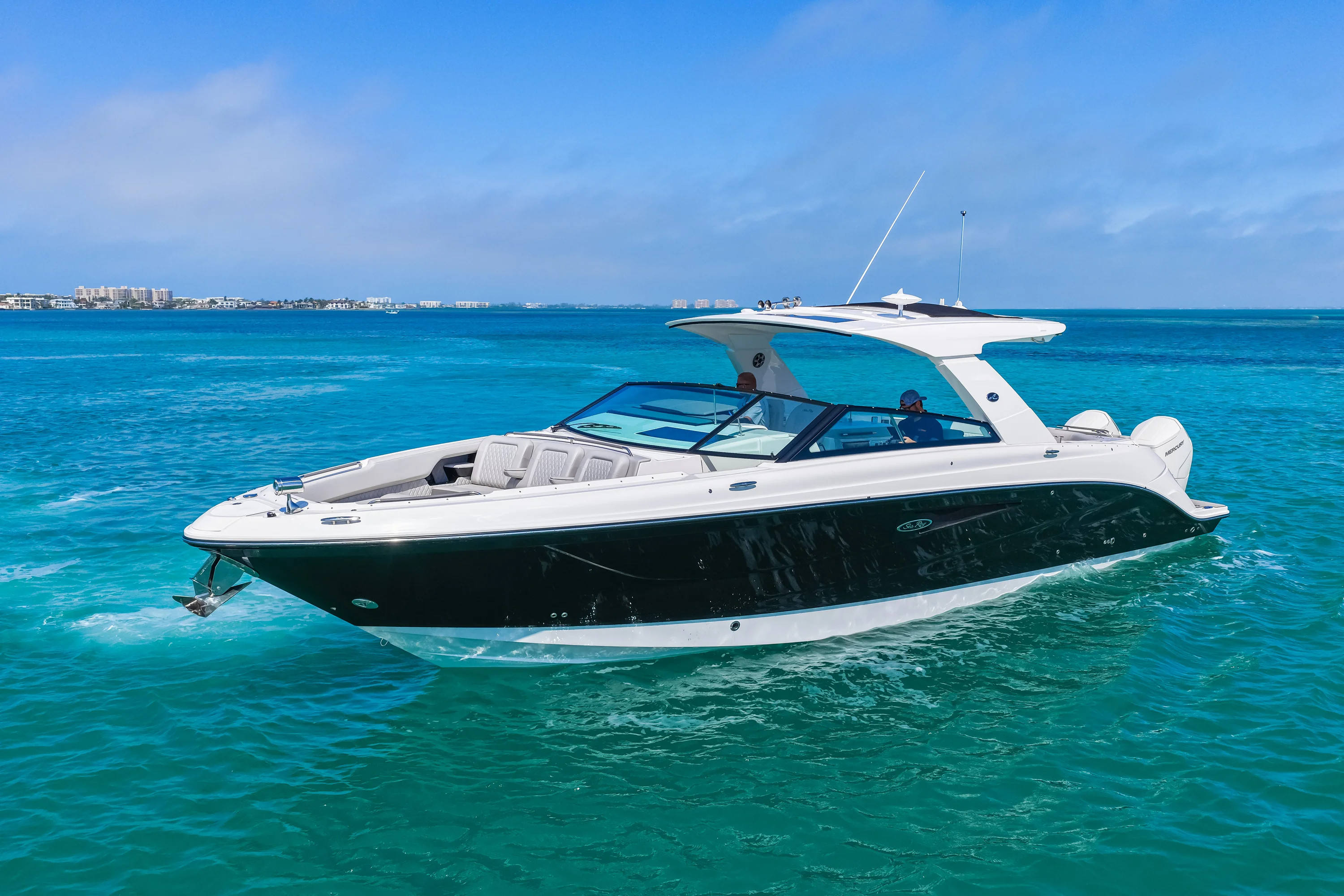 2026 Sea Ray SLX 400 Outboard Image Thumbnail #68