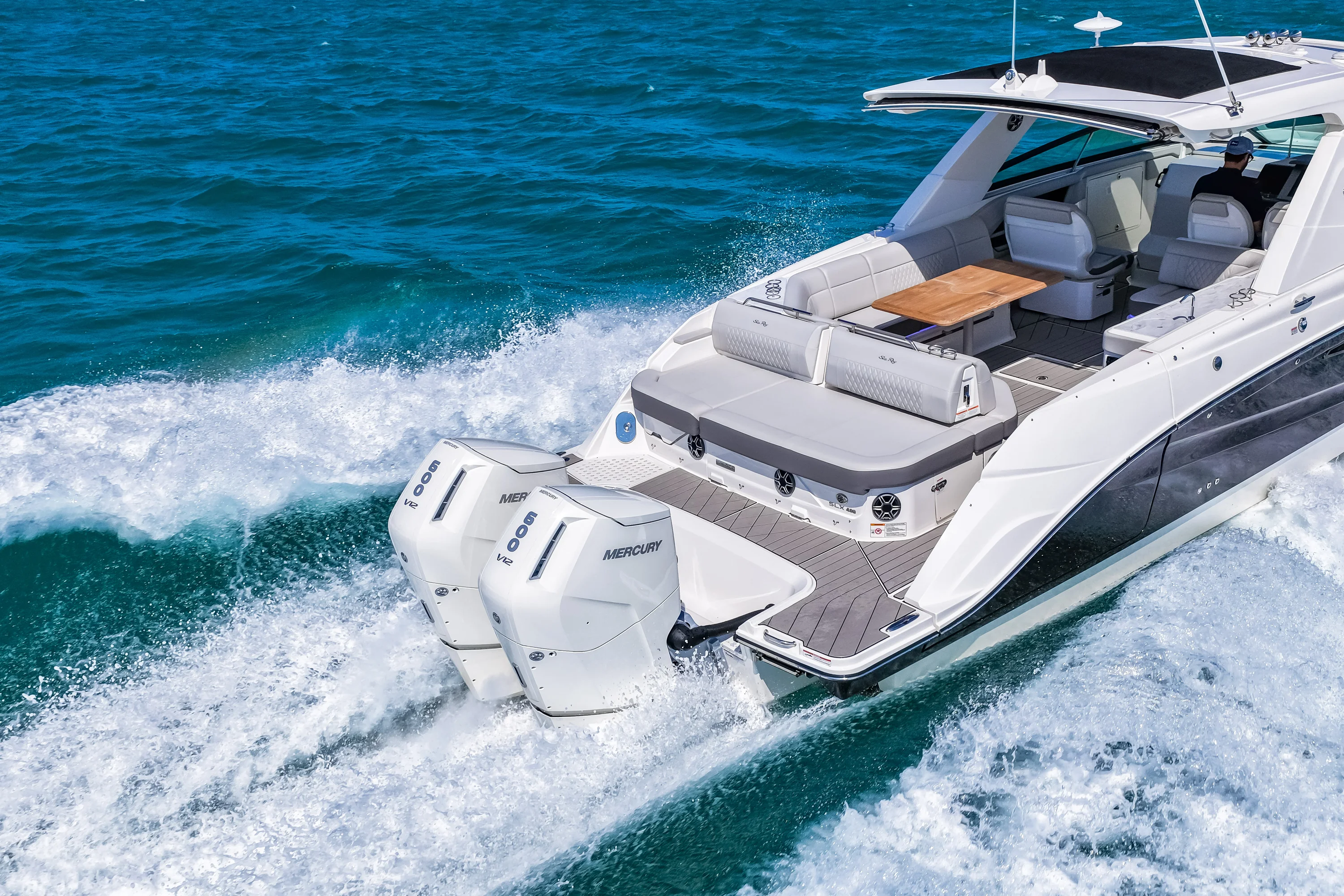 2026 Sea Ray SLX 400 Outboard Image Thumbnail #29