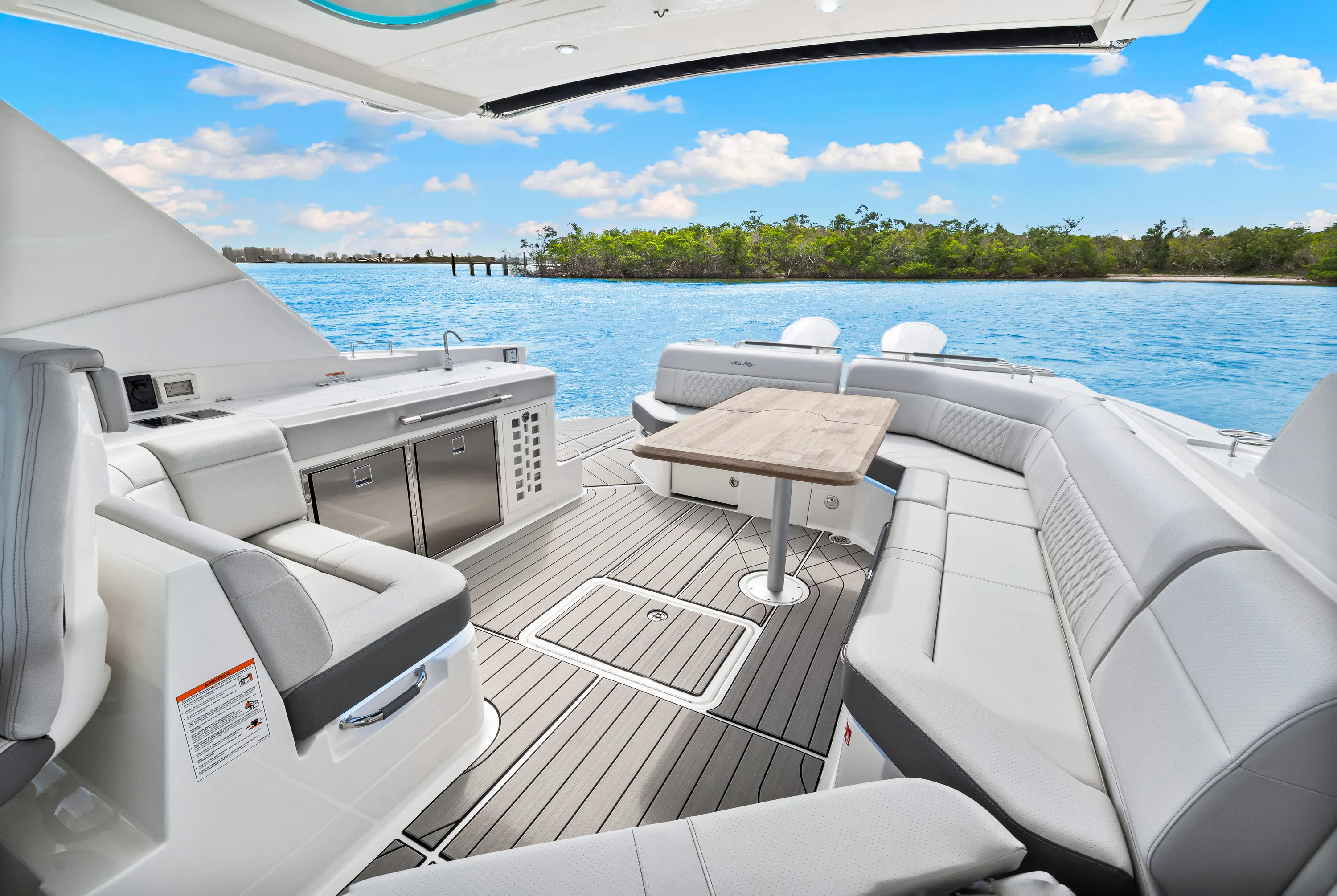 2026 Sea Ray SLX 400 Outboard Image Thumbnail #12