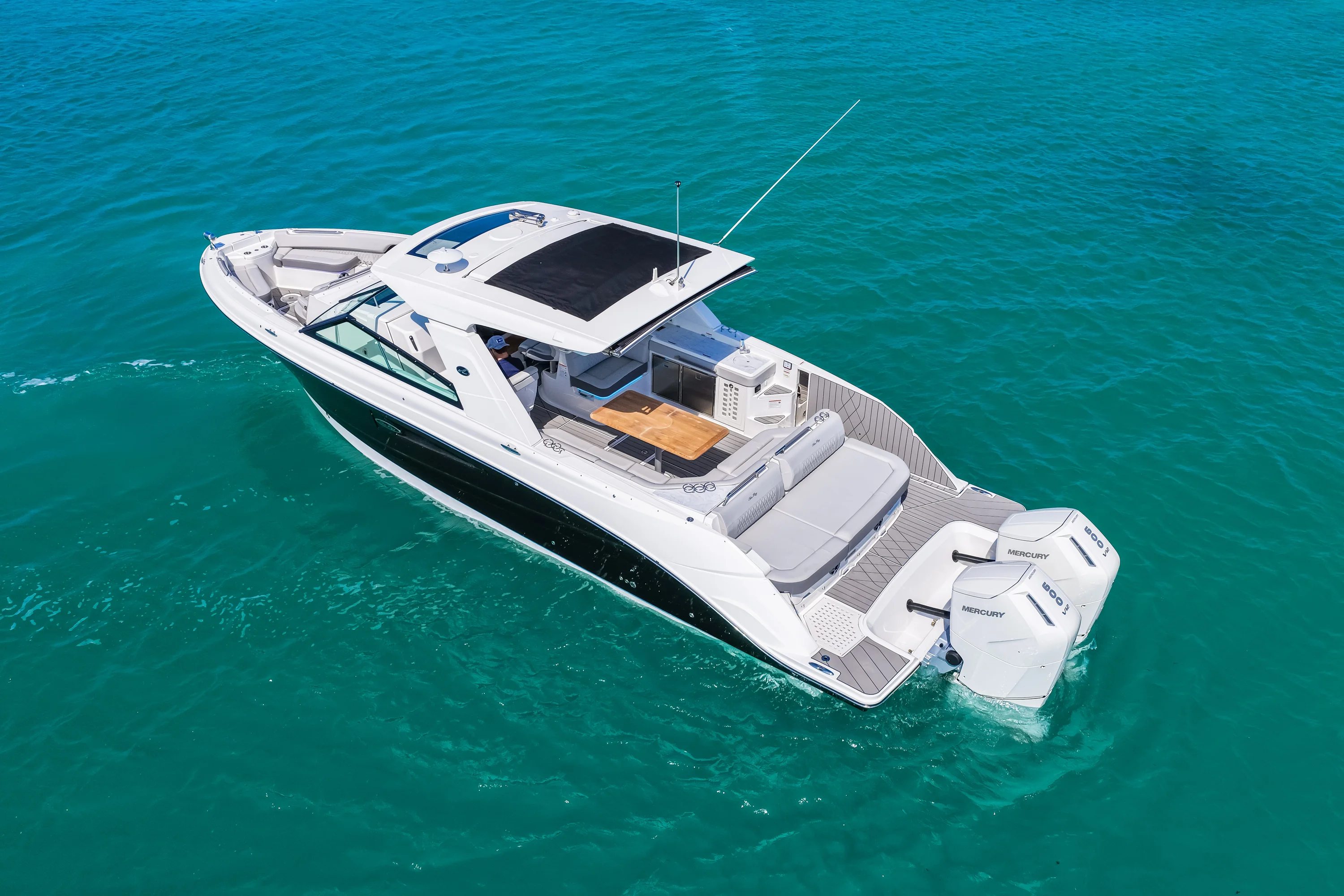 2026 Sea Ray SLX 400 Outboard Image Thumbnail #72