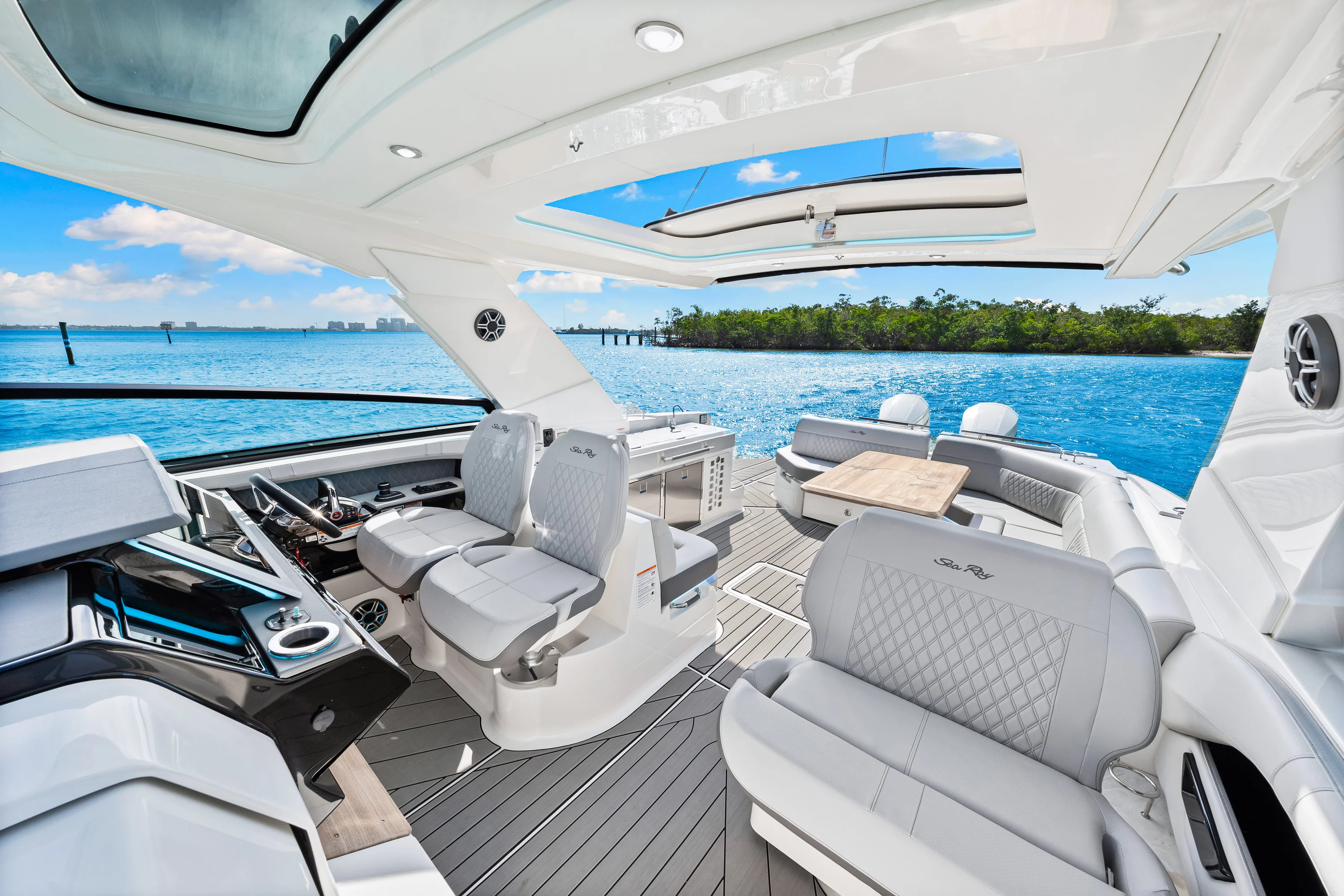 2026 Sea Ray SLX 400 Outboard Image Thumbnail #19