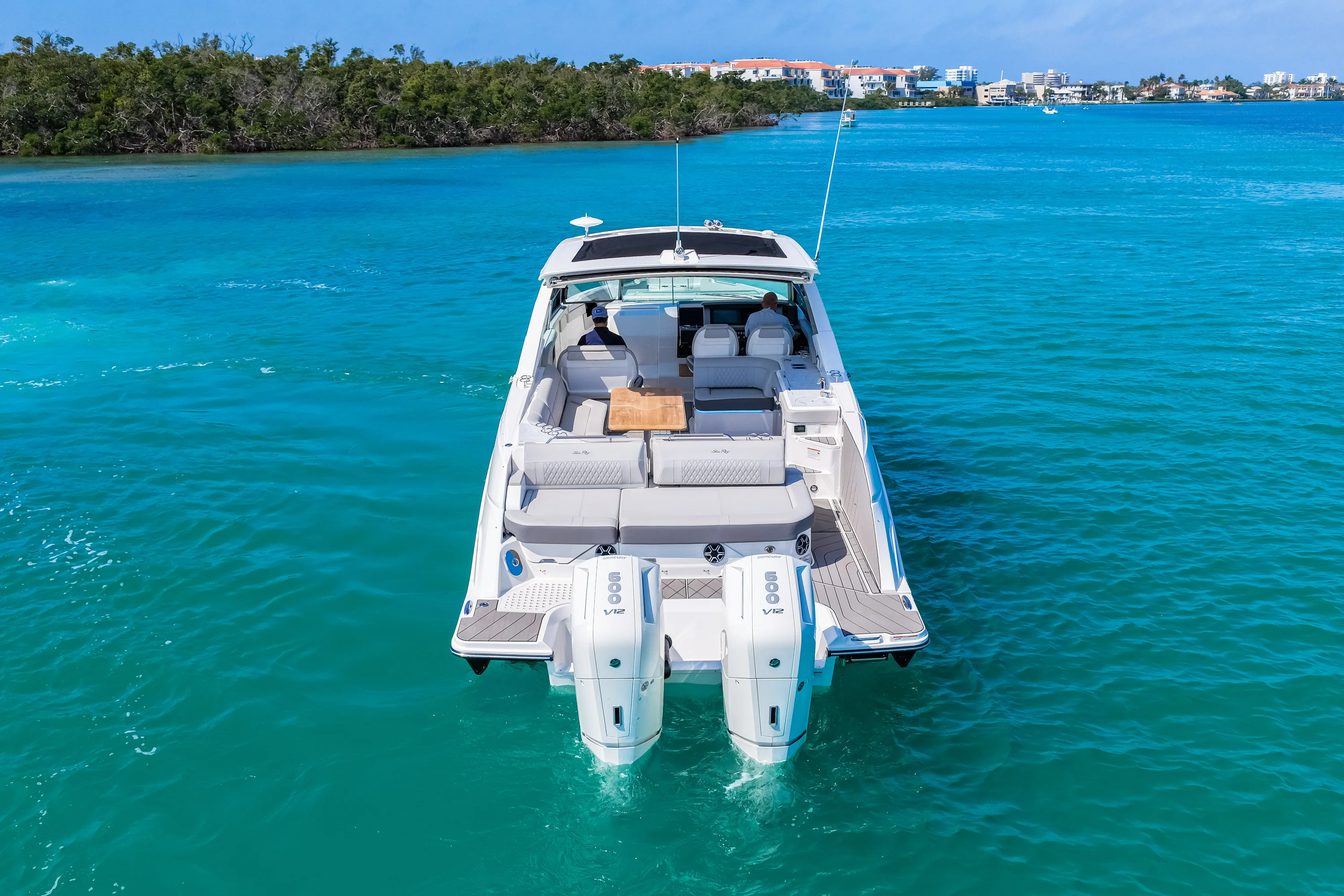 2026 Sea Ray SLX 400 Outboard Image Thumbnail #73