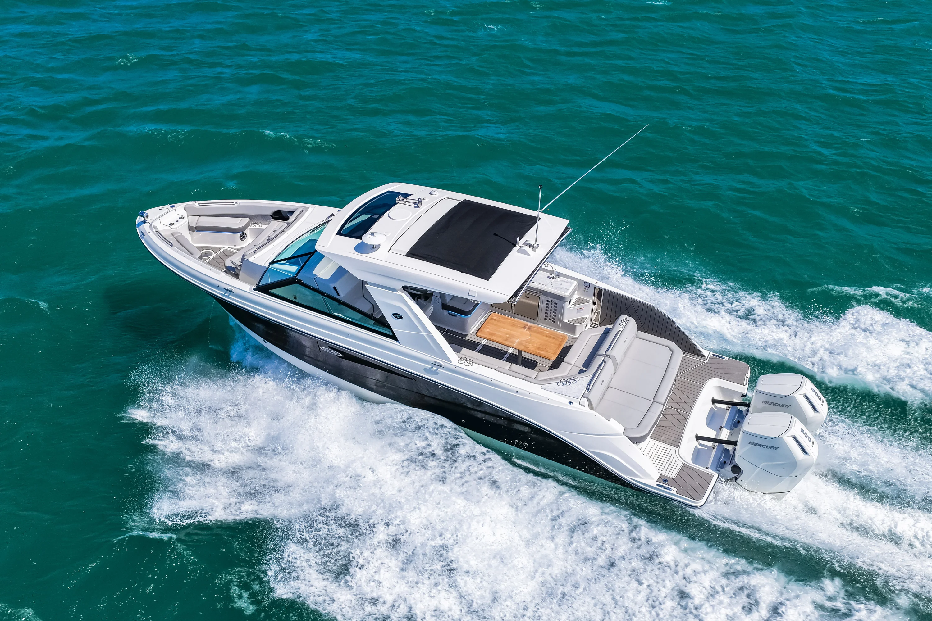 2026 Sea Ray SLX 400 Outboard Image Thumbnail #34