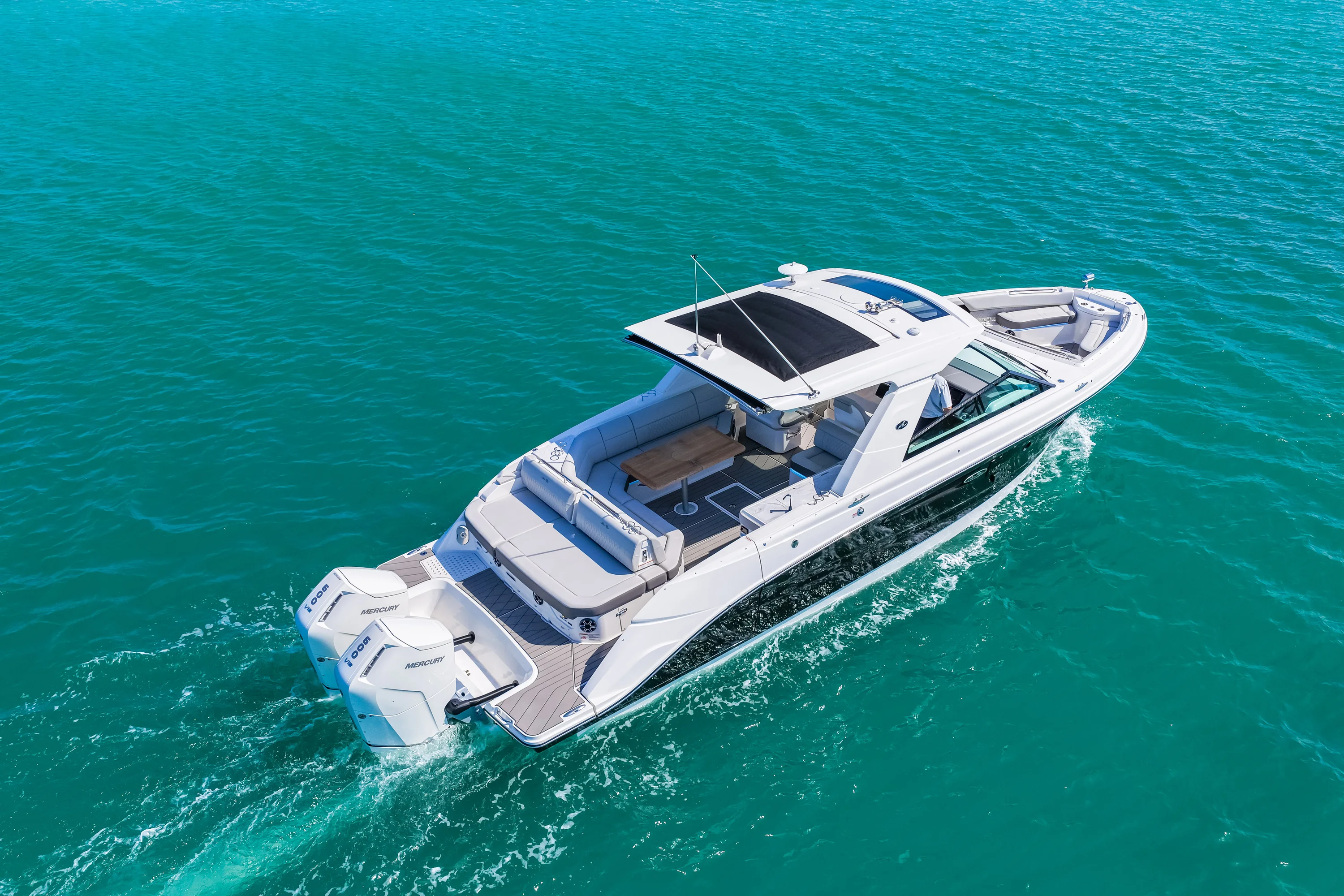 2026 Sea Ray SLX 400 Outboard Image Thumbnail #75