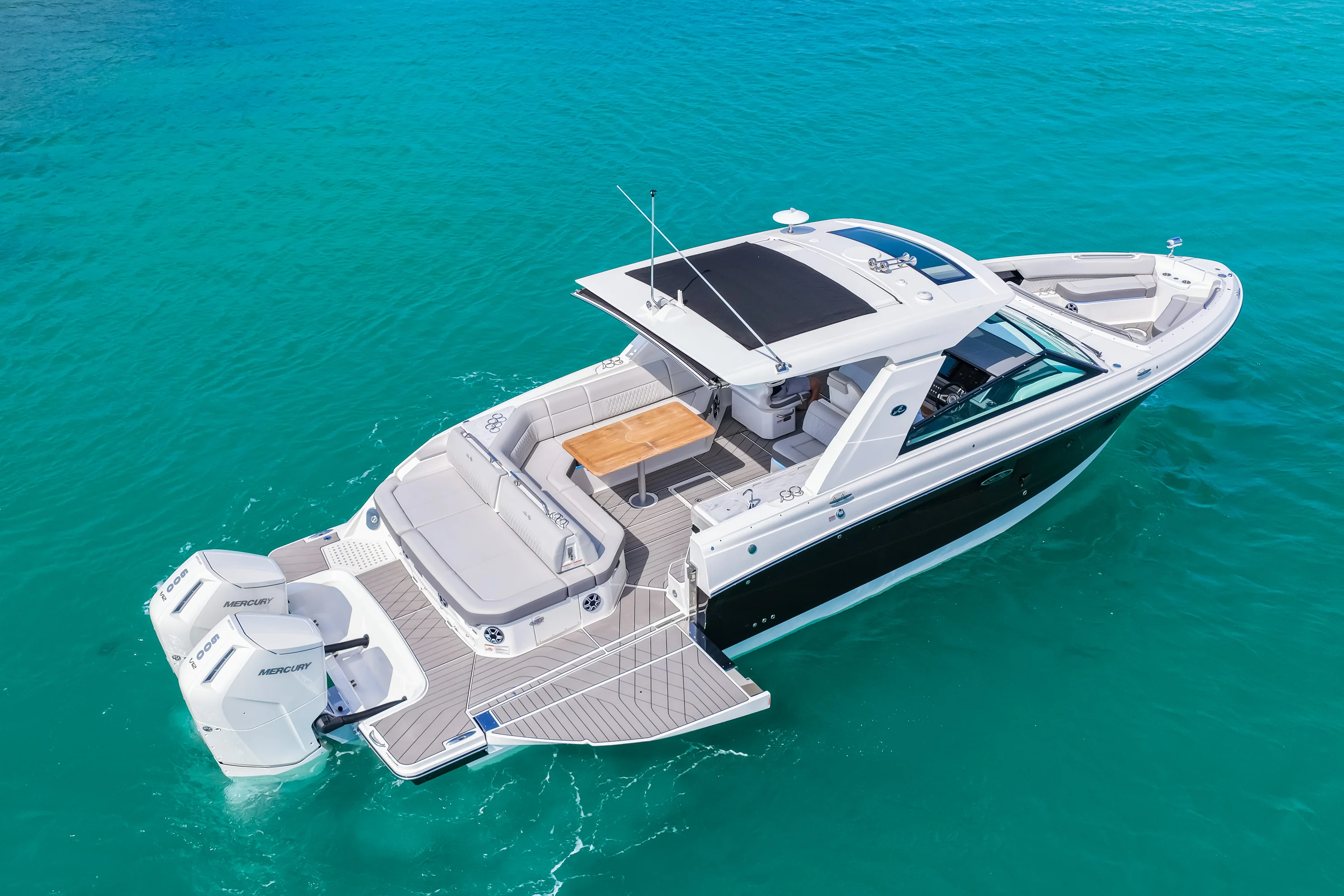 2026 Sea Ray SLX 400 Outboard Image Thumbnail #55