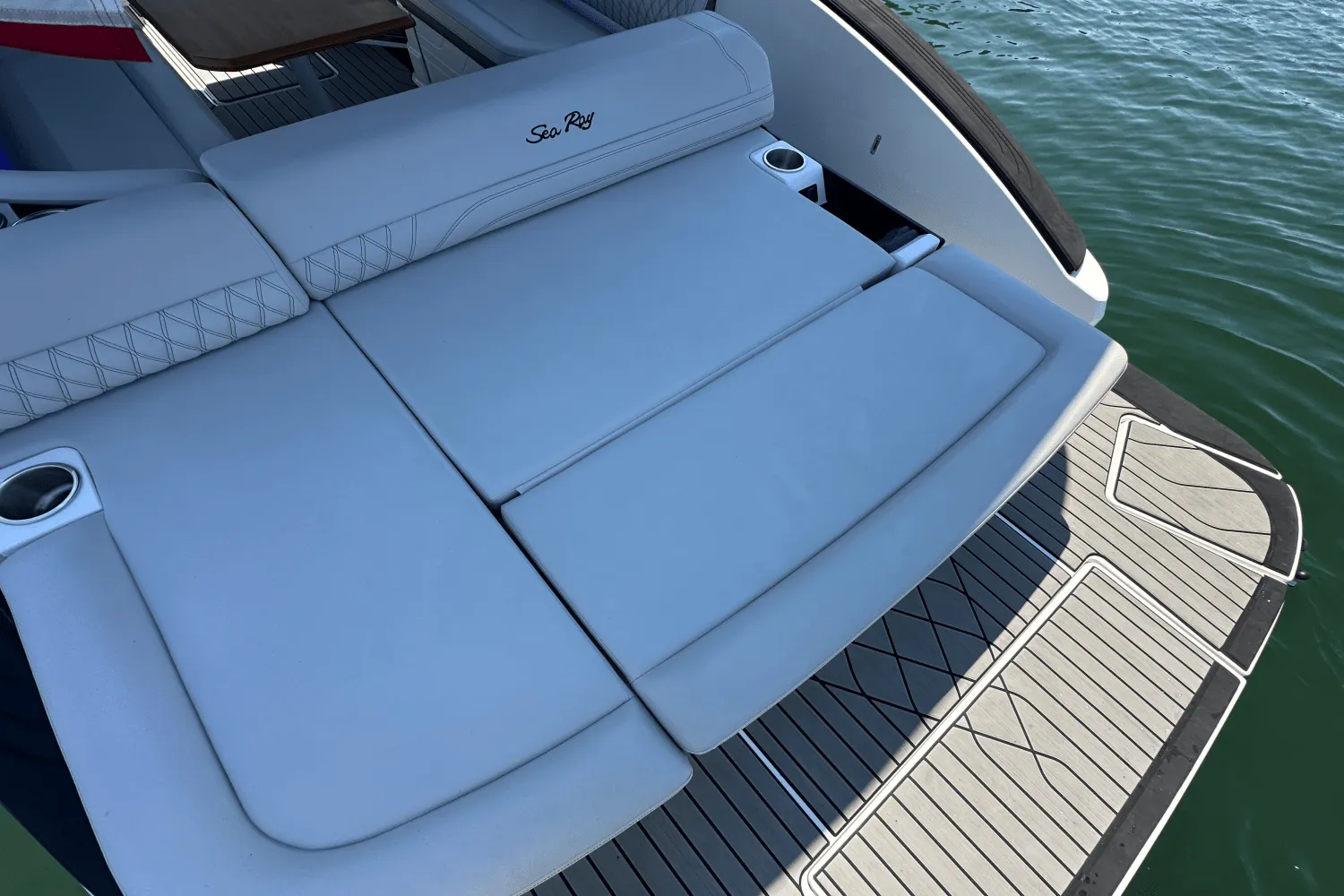 2025 Sea Ray SLX 280 Image Thumbnail #34