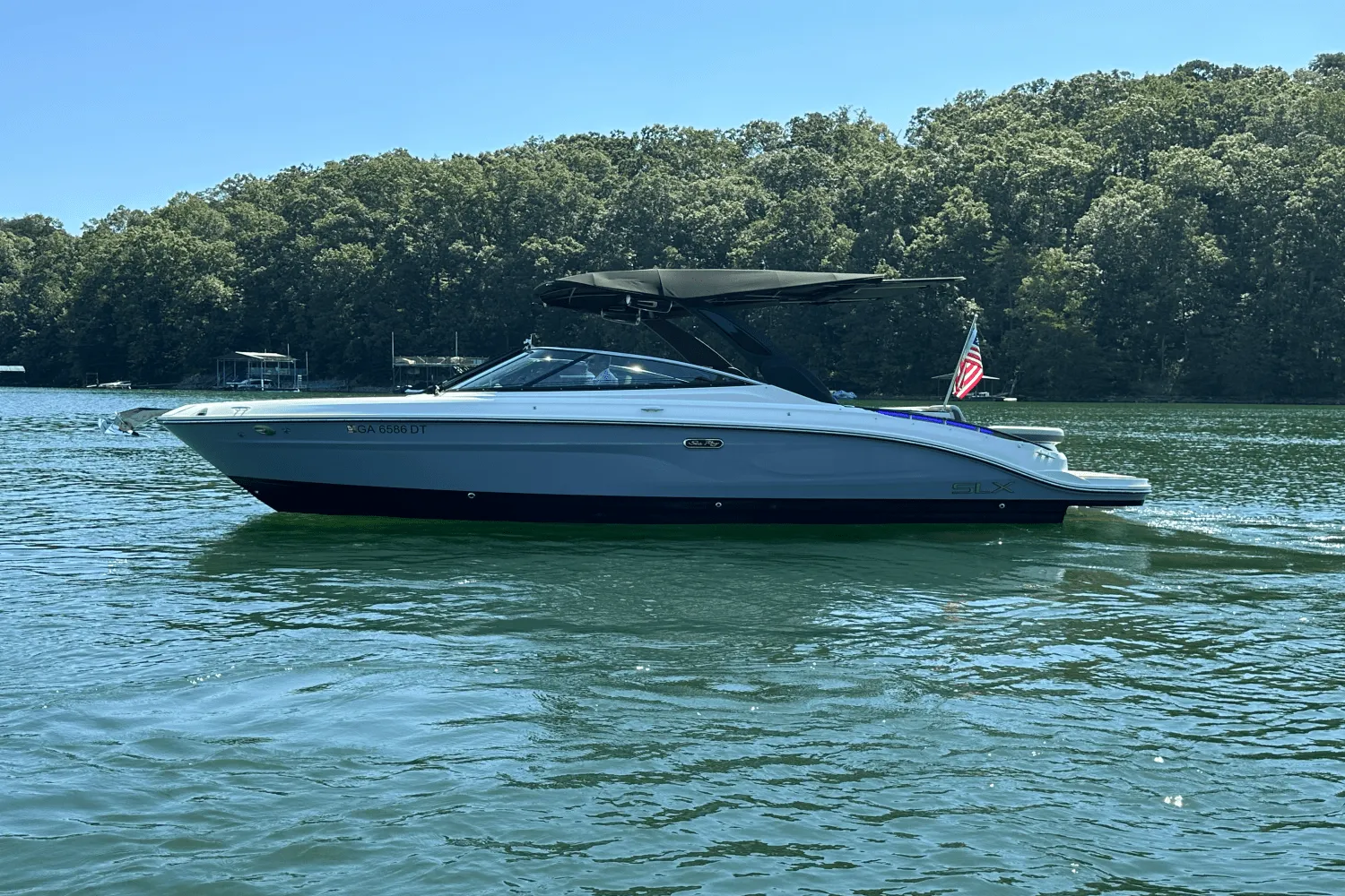 2025 Sea Ray SLX 280 Image Thumbnail #0