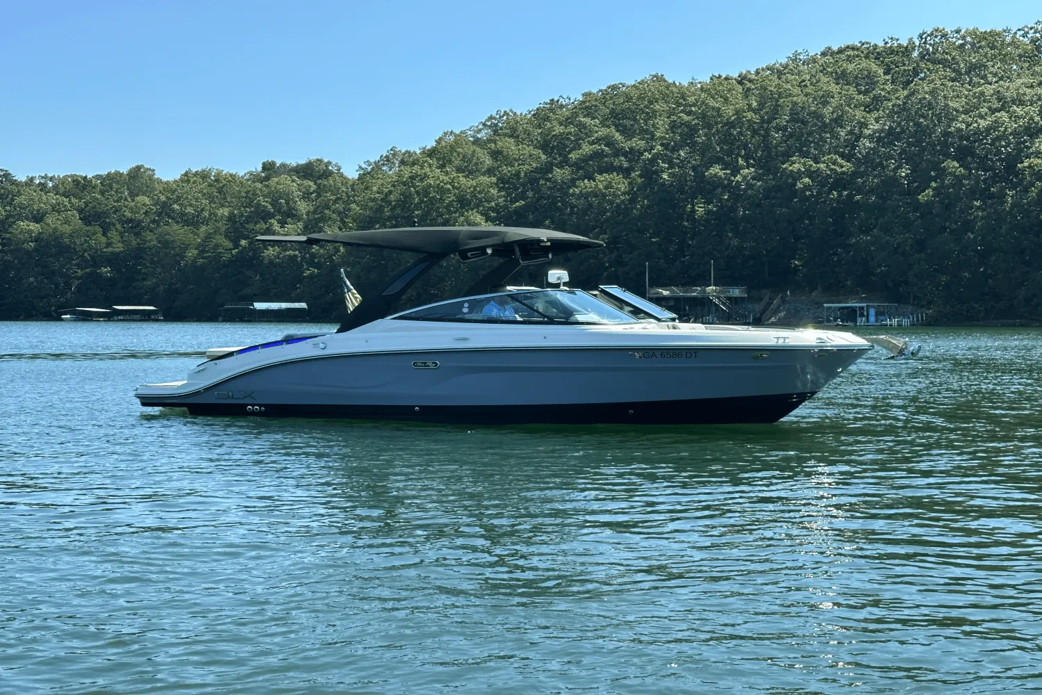 2025 Sea Ray SLX 280 Image Thumbnail #5