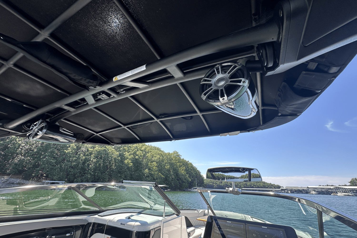 2025 Sea Ray SLX 280 Image Thumbnail #37