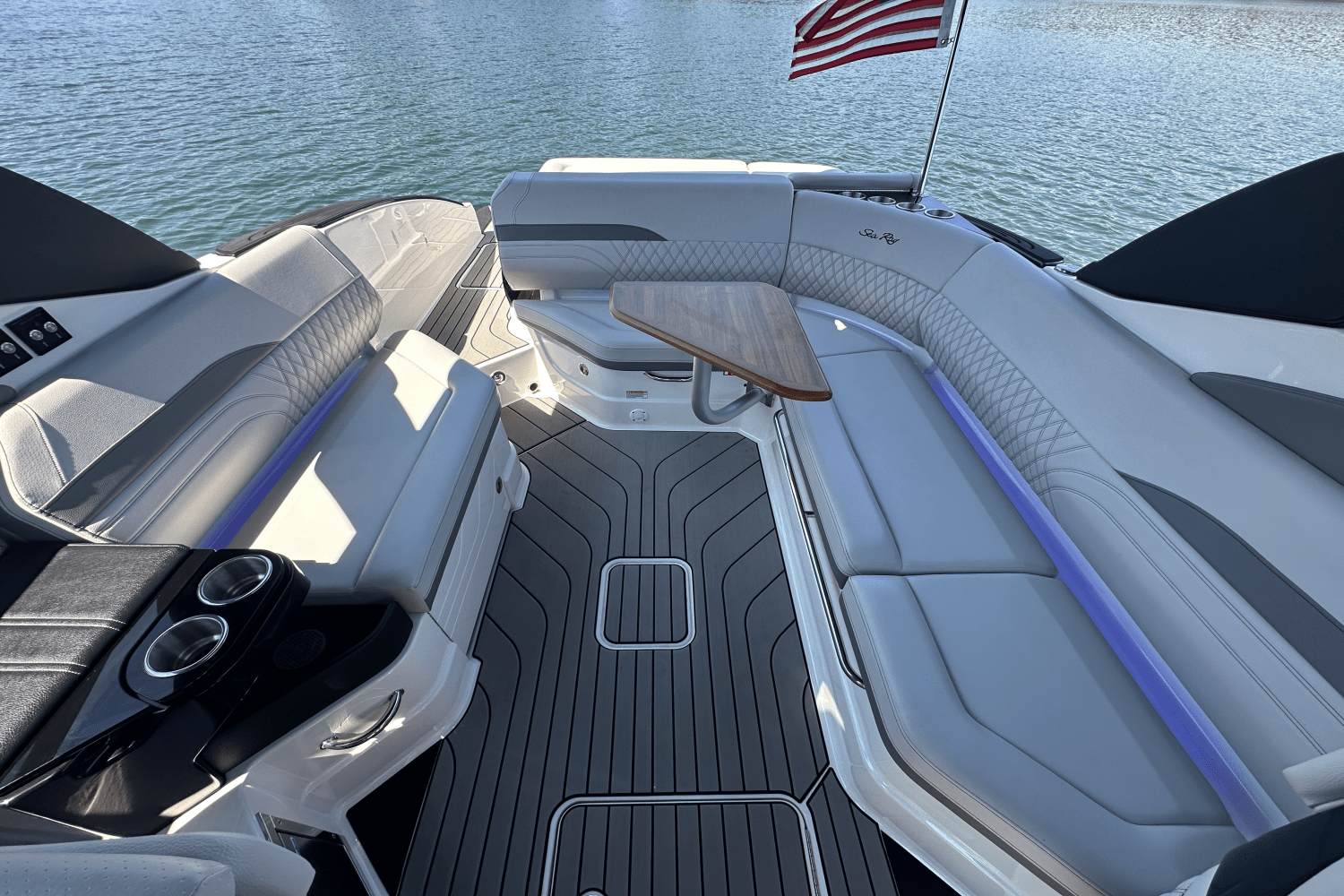 2025 Sea Ray SLX 280 Image Thumbnail #26
