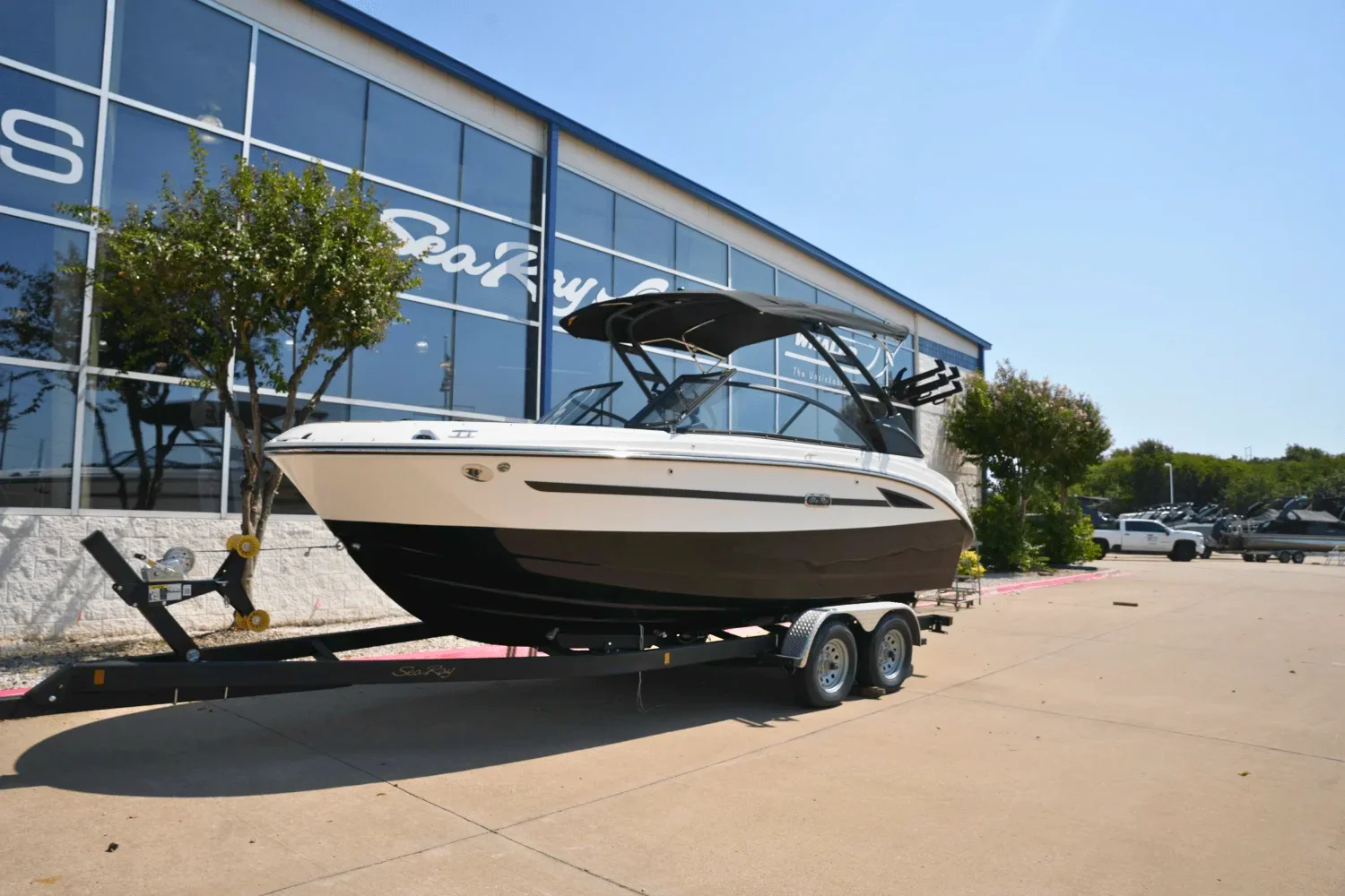 2026 Sea Ray SDX 230 Surf Image Thumbnail #1