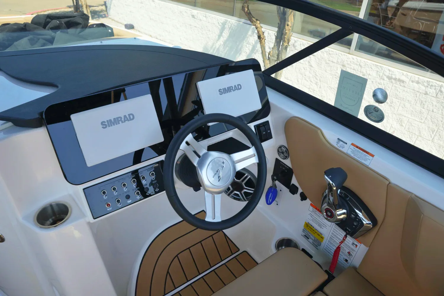 2026 Sea Ray SDX 230 Surf Image Thumbnail #14