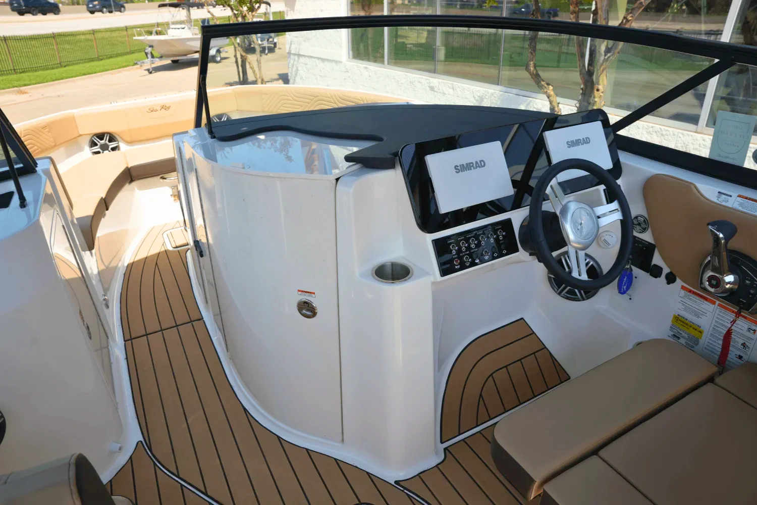 2026 Sea Ray SDX 230 Surf Image Thumbnail #15