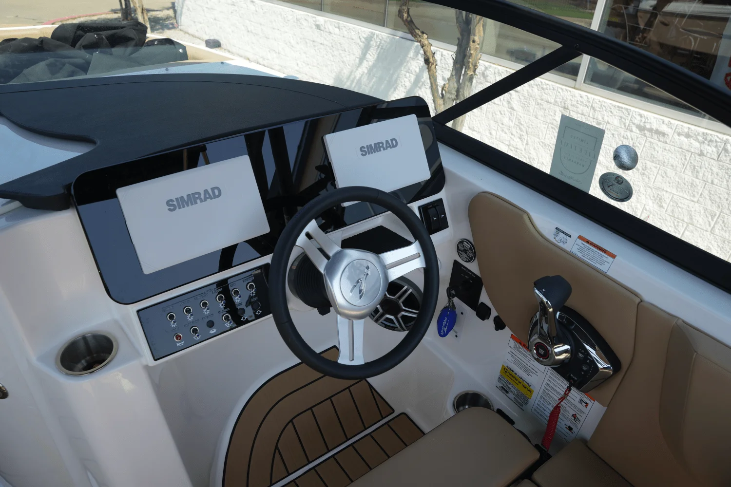 2026 Sea Ray SDX 230 Surf Image Thumbnail #14