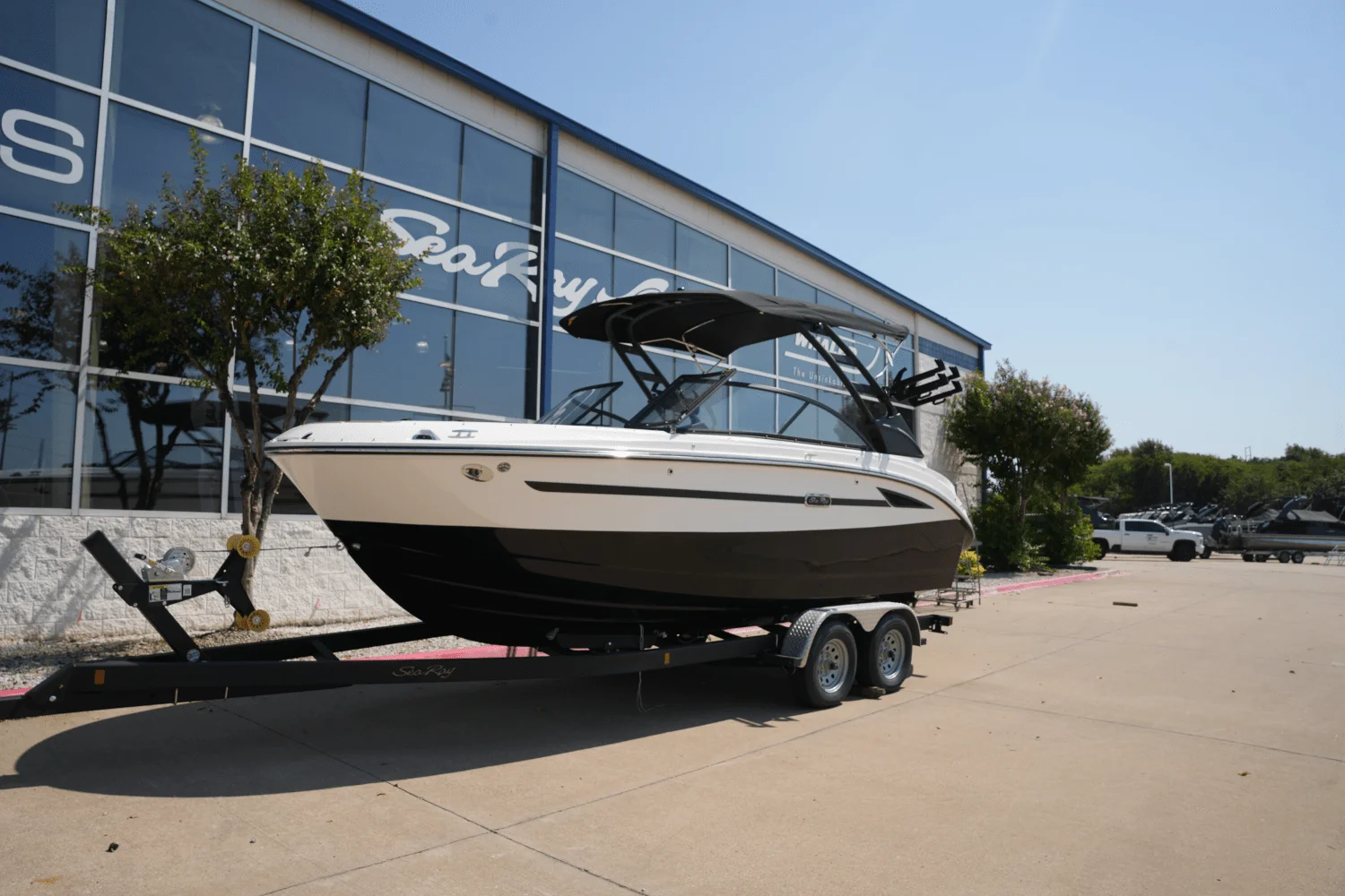 2026 Sea Ray SDX 230 Surf Image Thumbnail #1