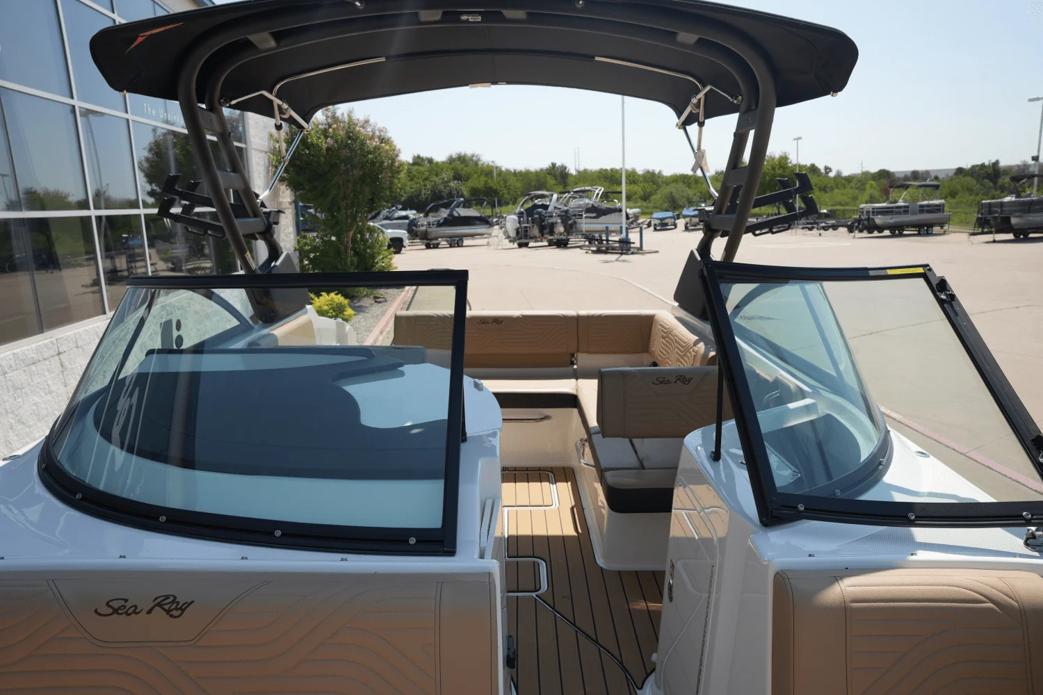 2026 Sea Ray SDX 230 Surf Image Thumbnail #24