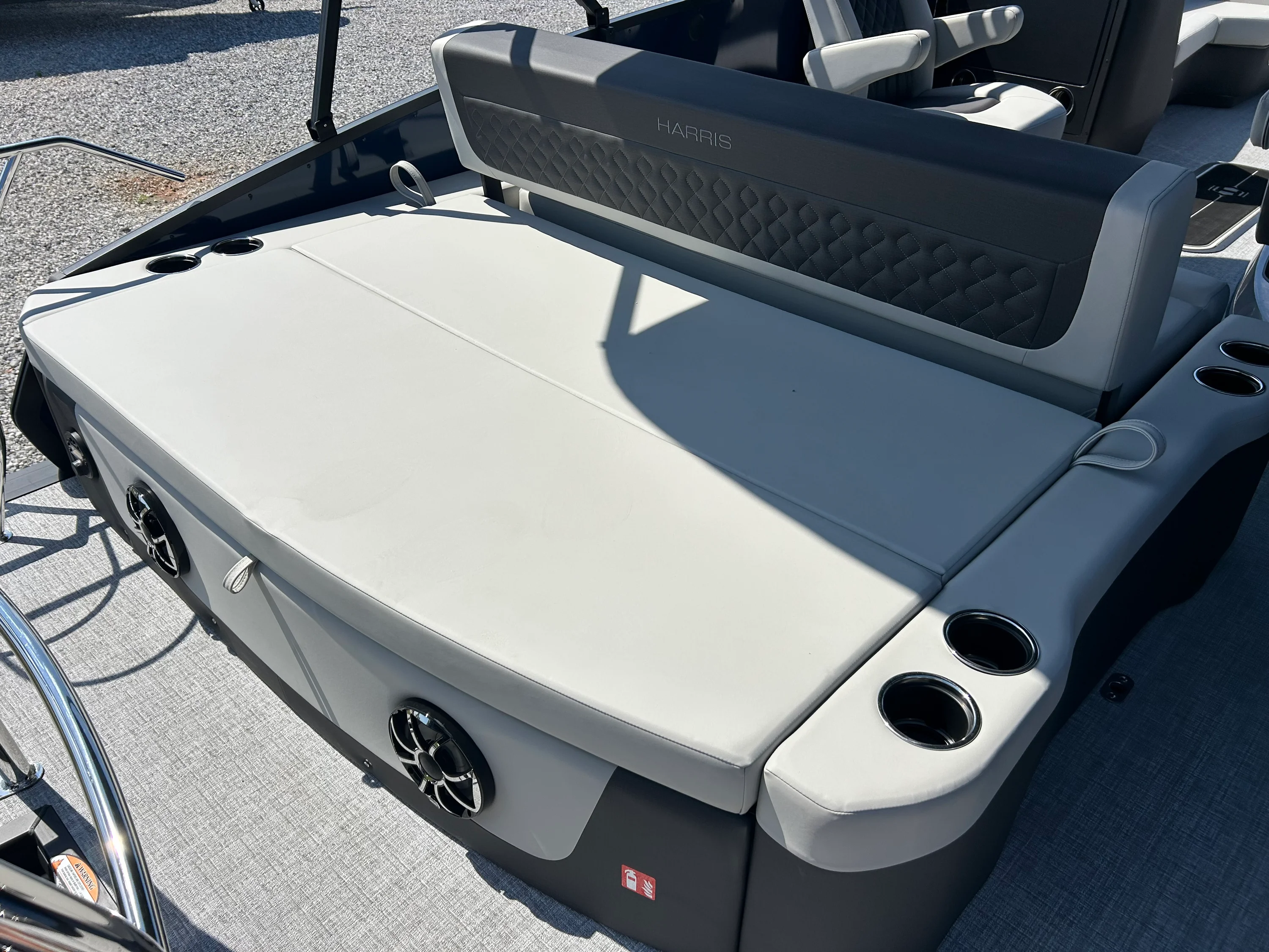 2026 Harris Sunliner 230 Image Thumbnail #9