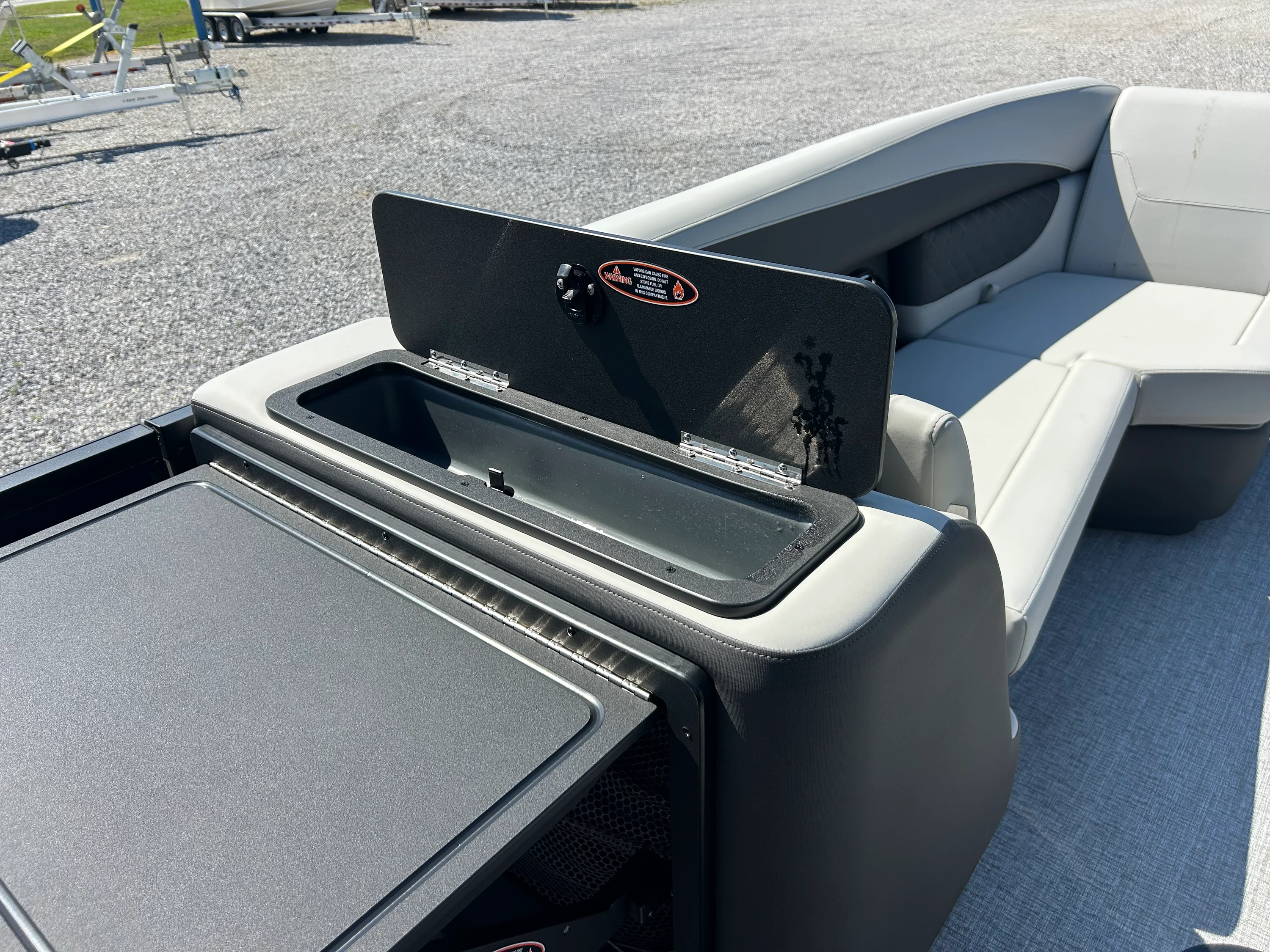 2026 Harris Sunliner 230 Image Thumbnail #18