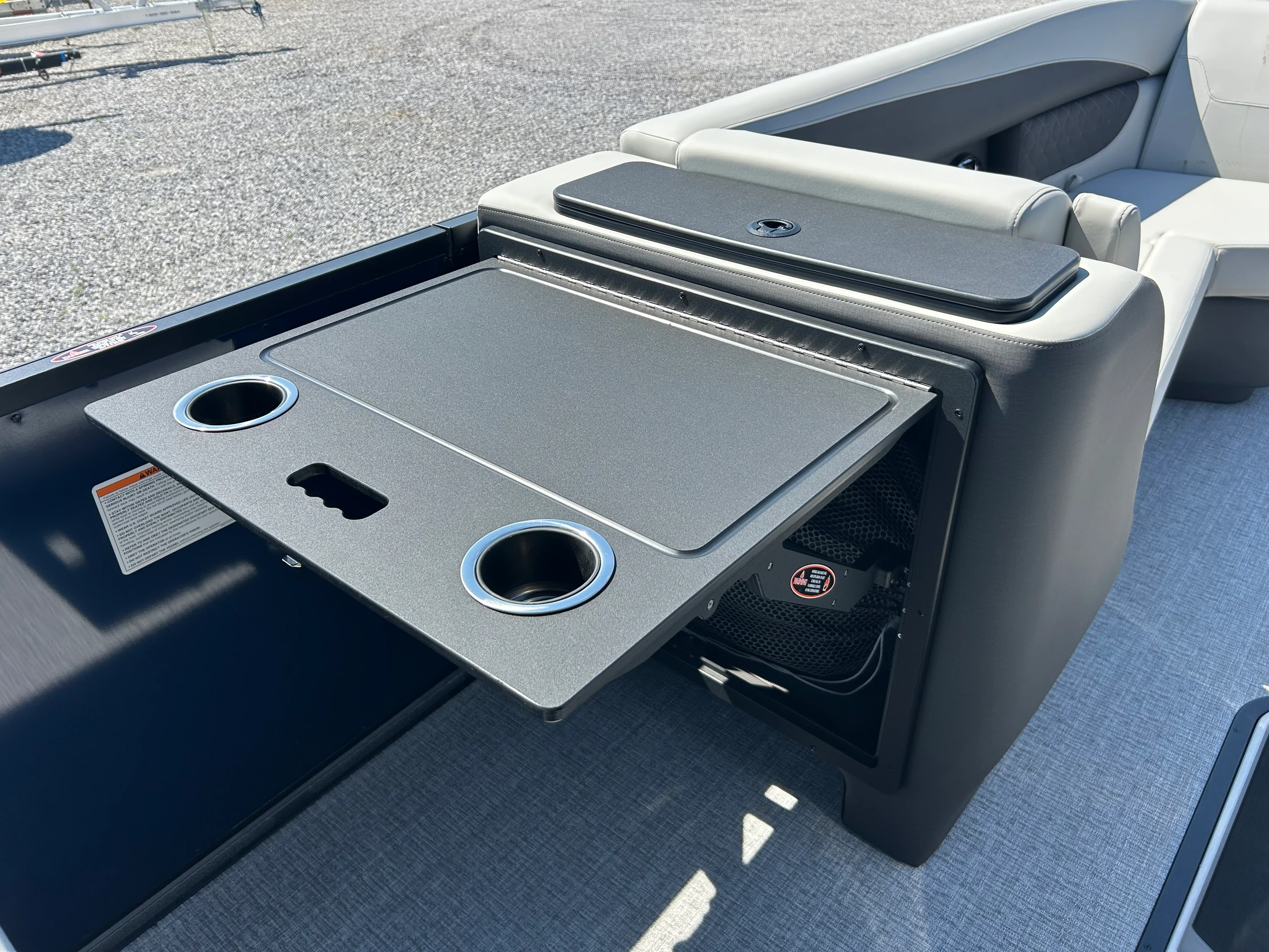 2026 Harris Sunliner 230 Image Thumbnail #17