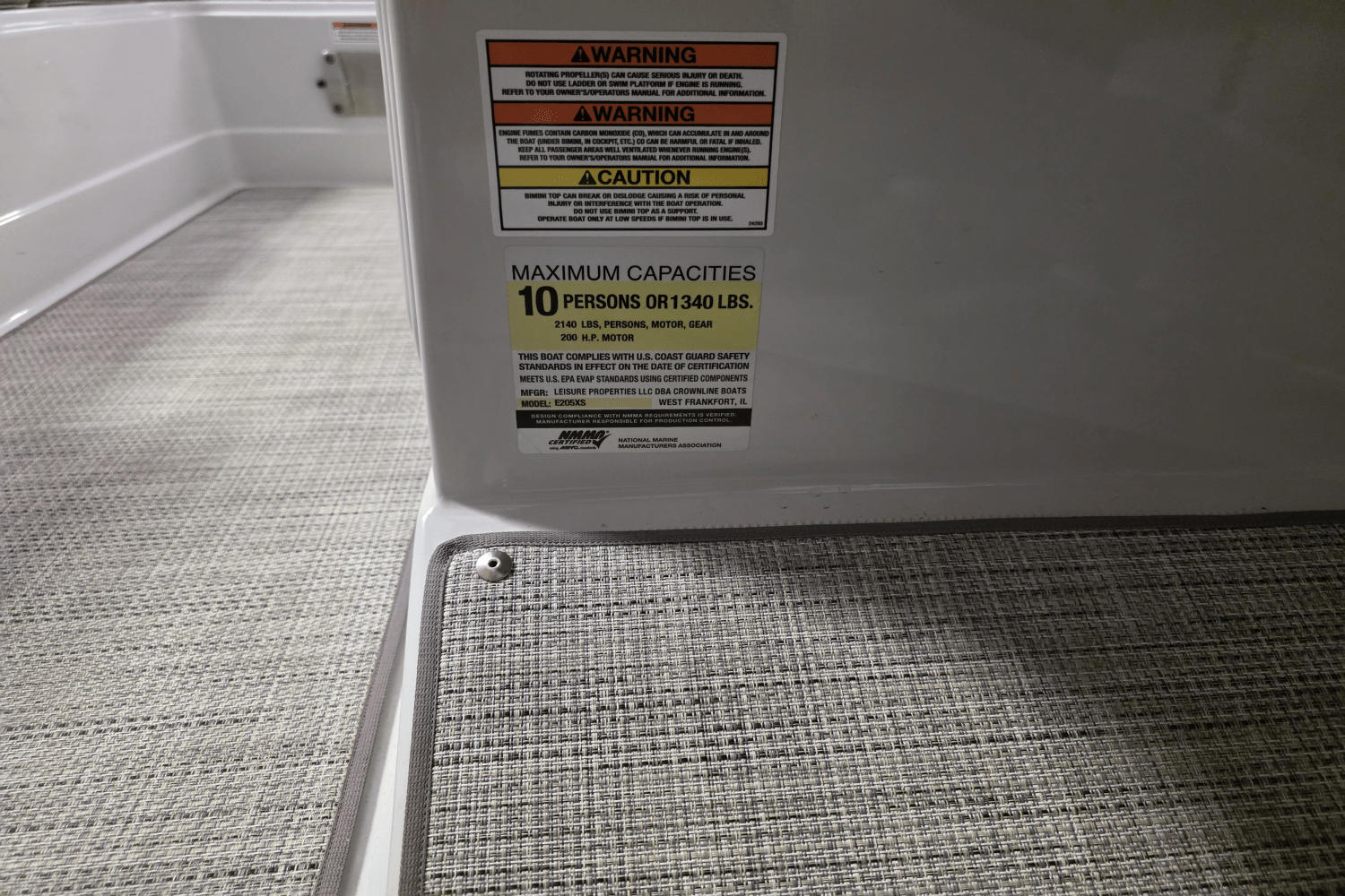 2021 Crownline E 205 XS Image Thumbnail #18