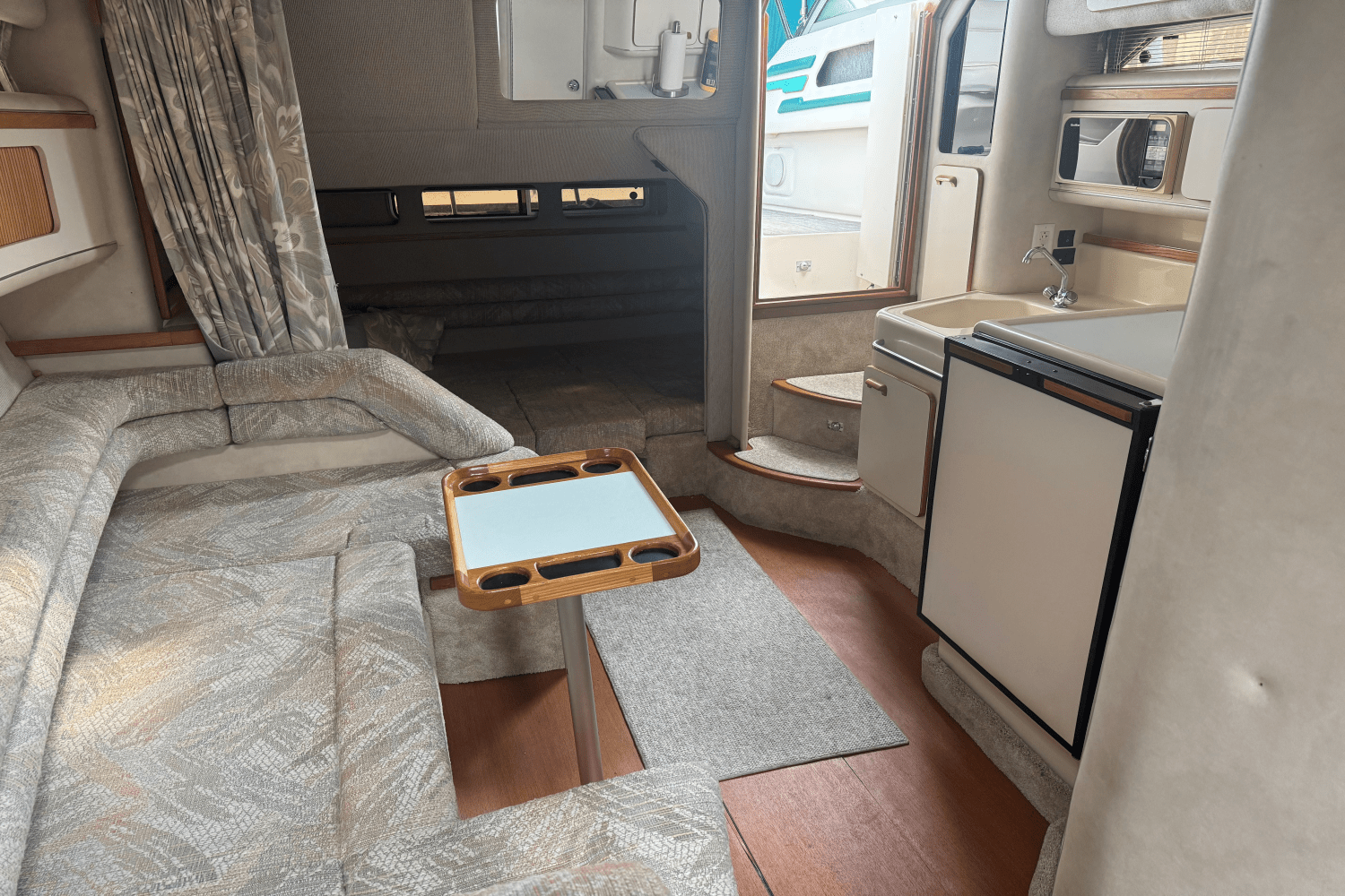 1993 Sea Ray 330 SUNDANCER Image Thumbnail #5