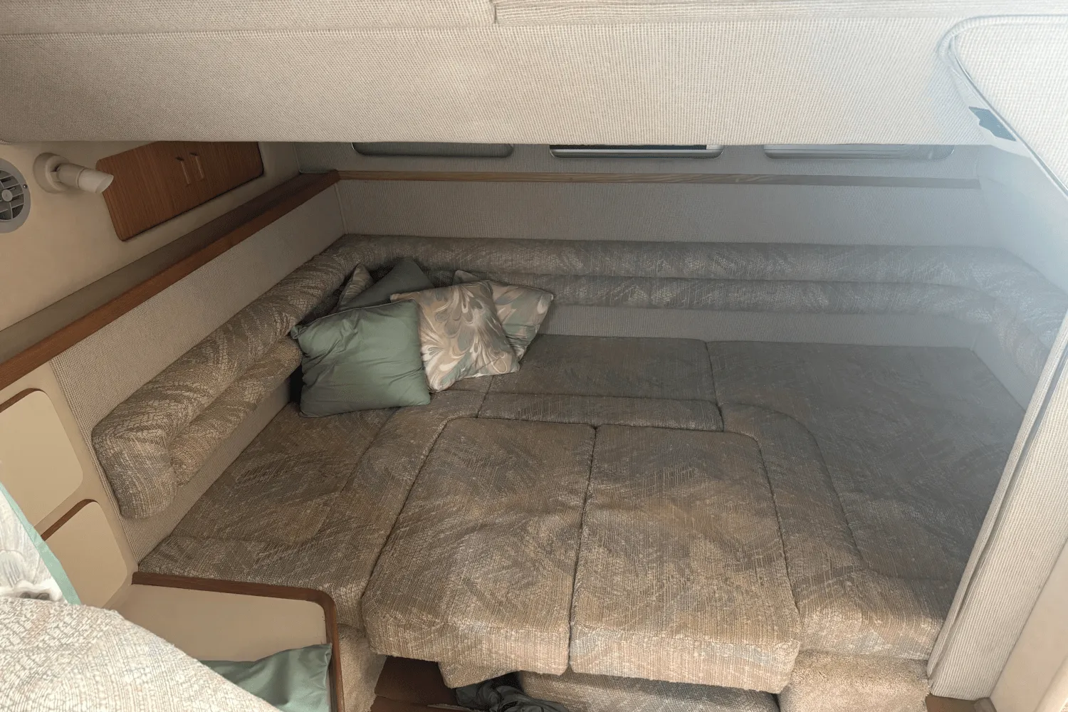 1993 Sea Ray 330 SUNDANCER Image Thumbnail #11