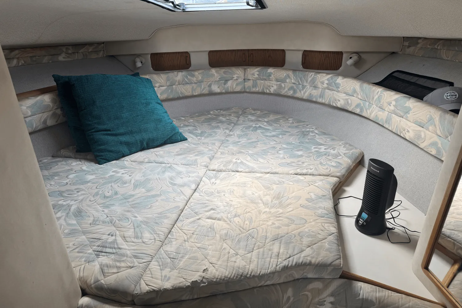 1993 Sea Ray 330 SUNDANCER Image Thumbnail #13