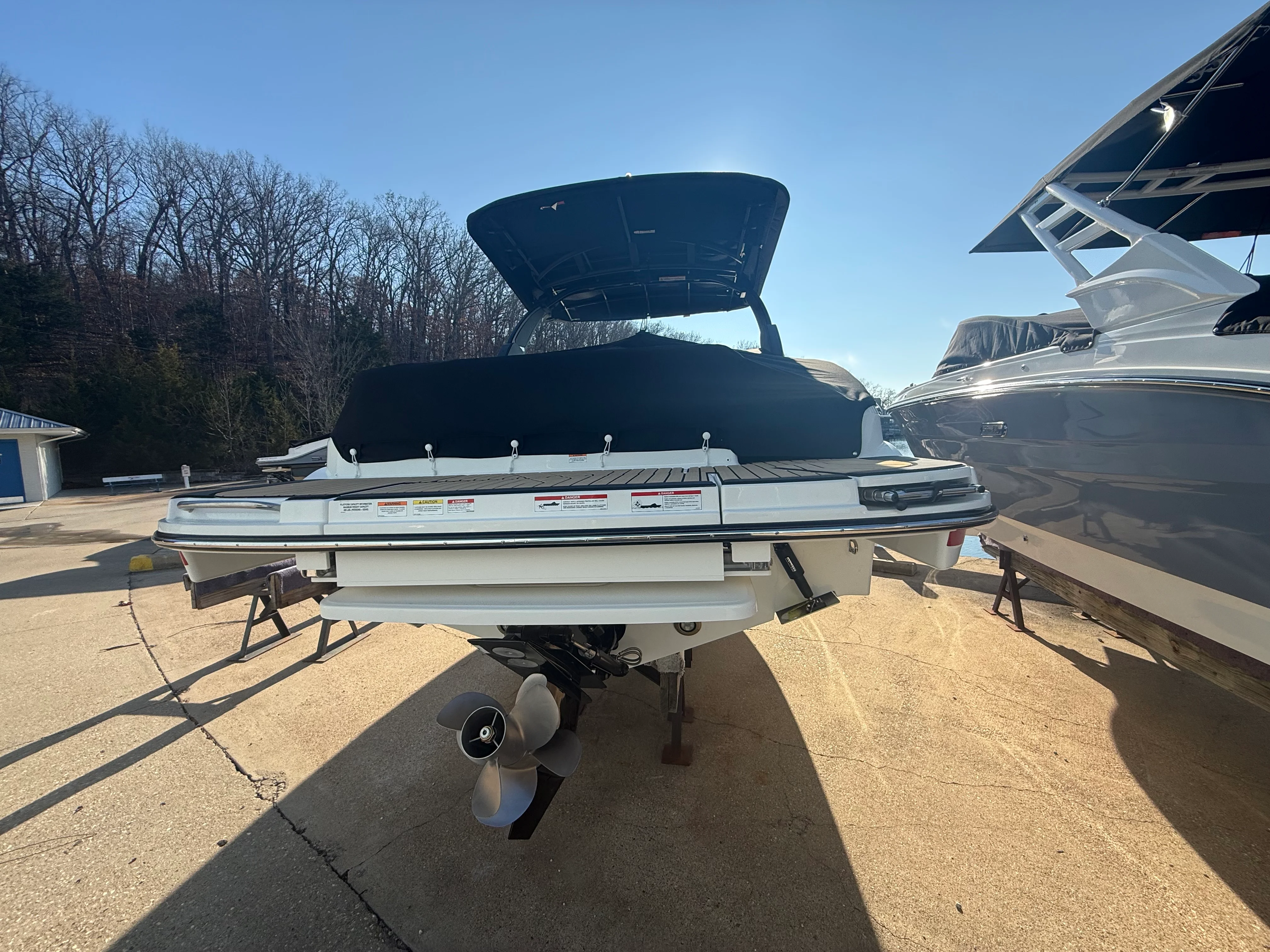 2026 Sea Ray SLX 280 Image Thumbnail #7