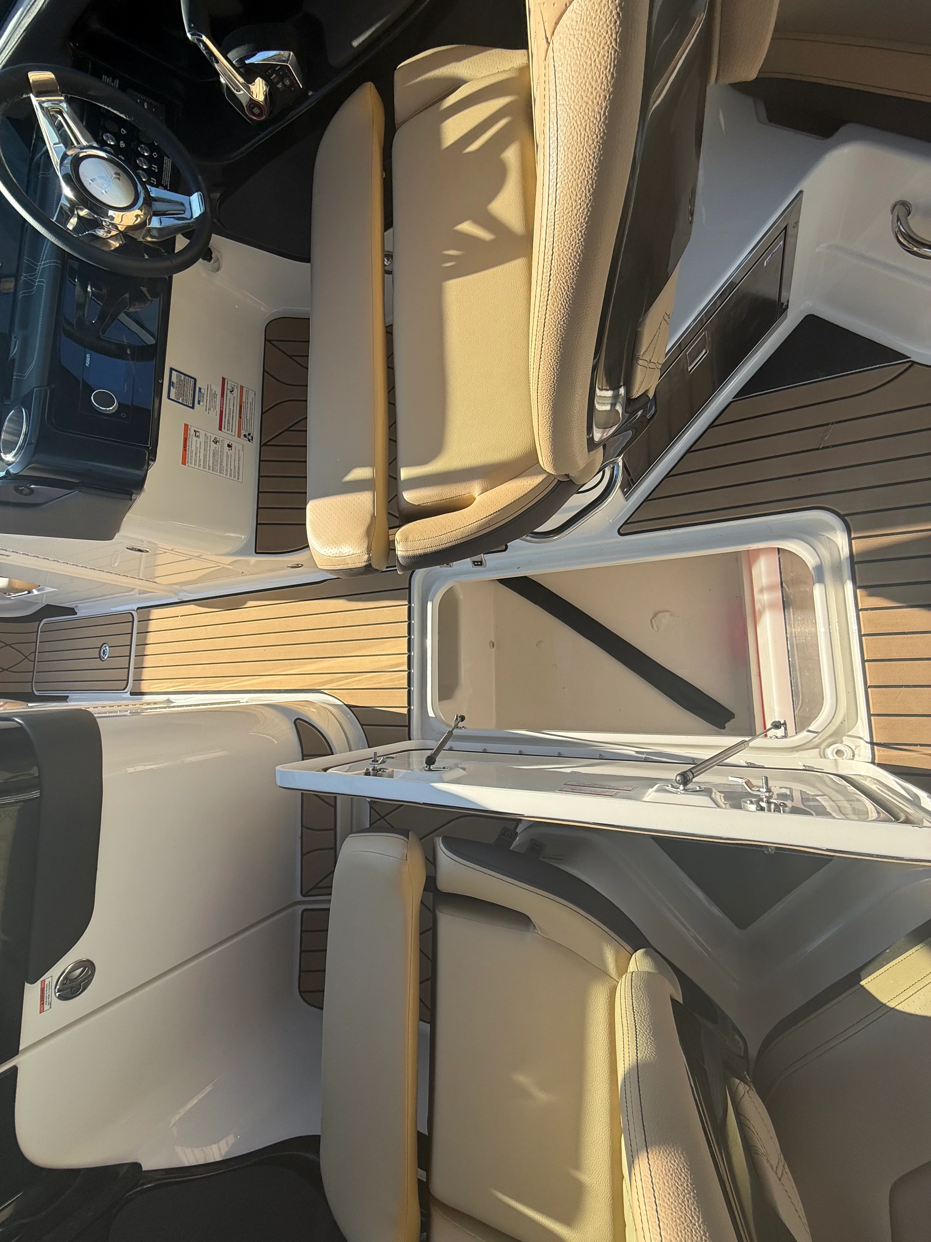 2026 Sea Ray SLX 280 Image Thumbnail #20