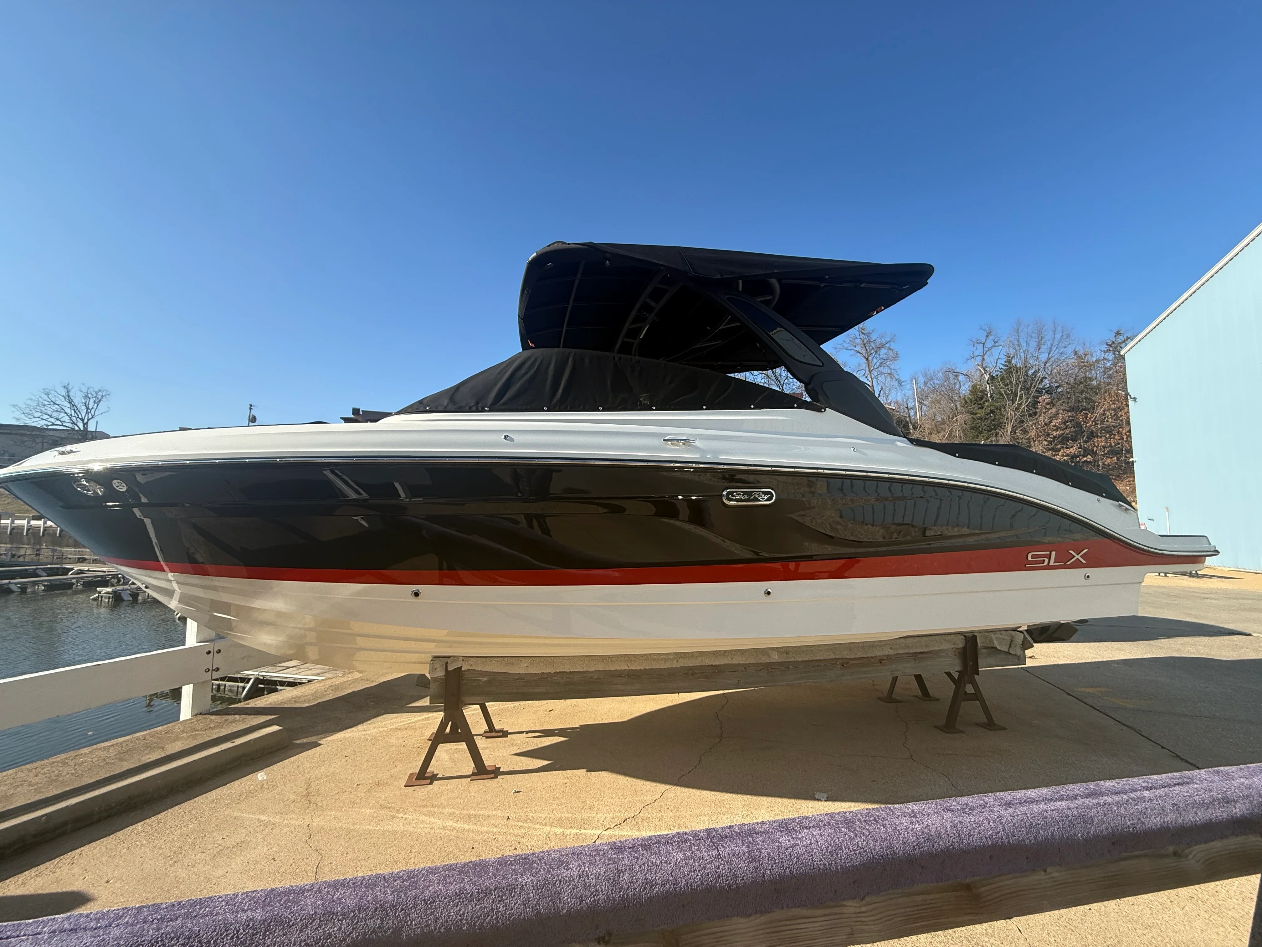 2026 Sea Ray SLX 280 Image Thumbnail #0