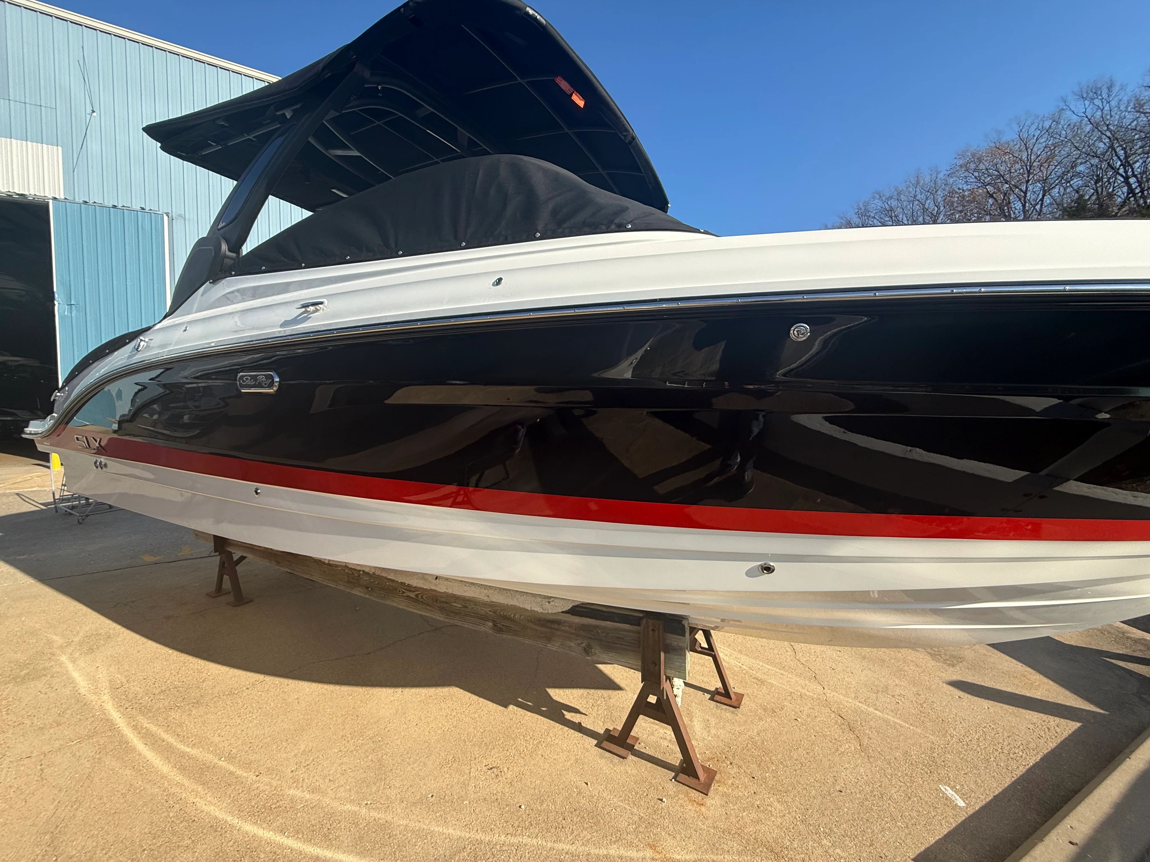 2026 Sea Ray SLX 280 Image Thumbnail #27