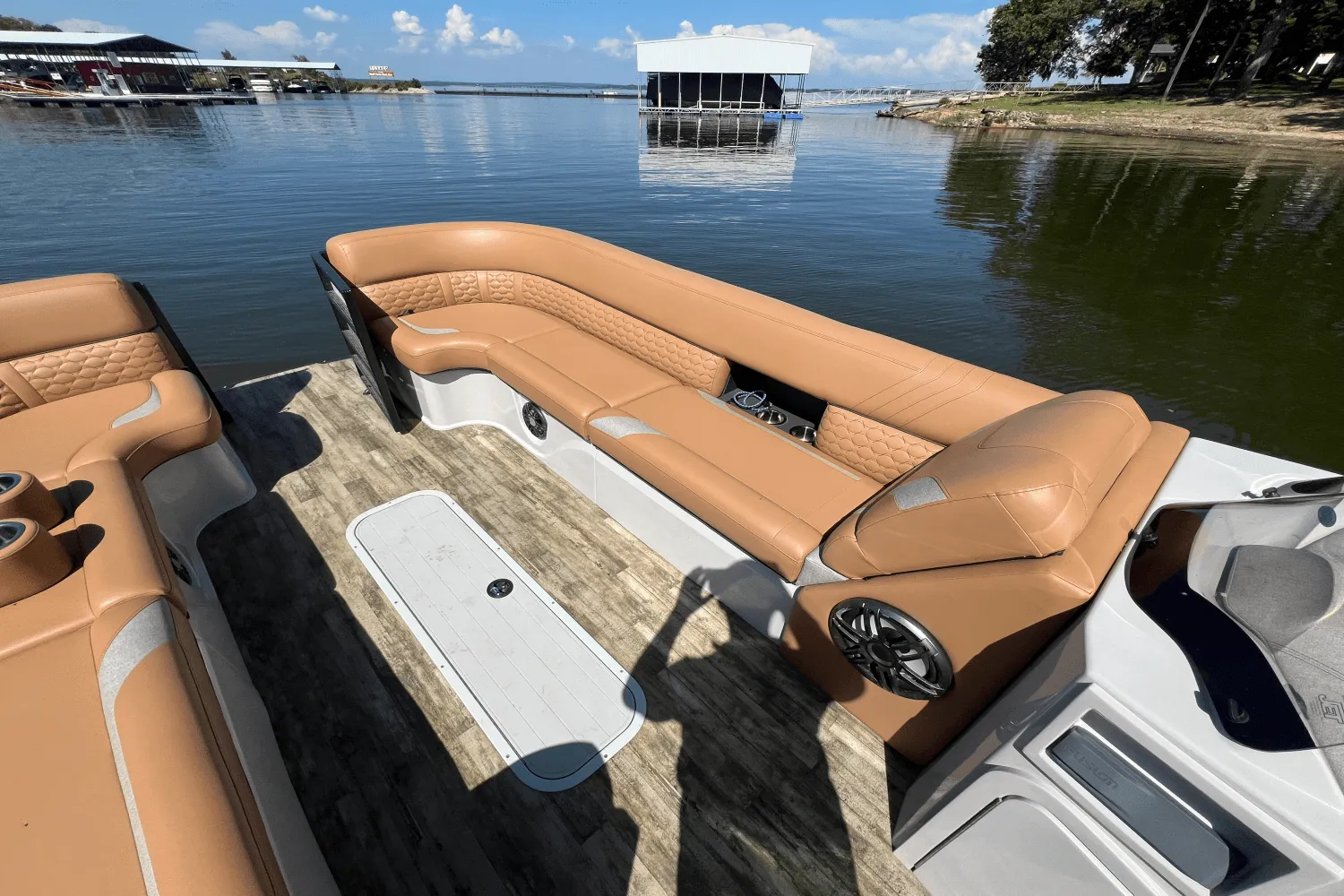 2023 Crest 250 CARRIBEAN Image Thumbnail #12