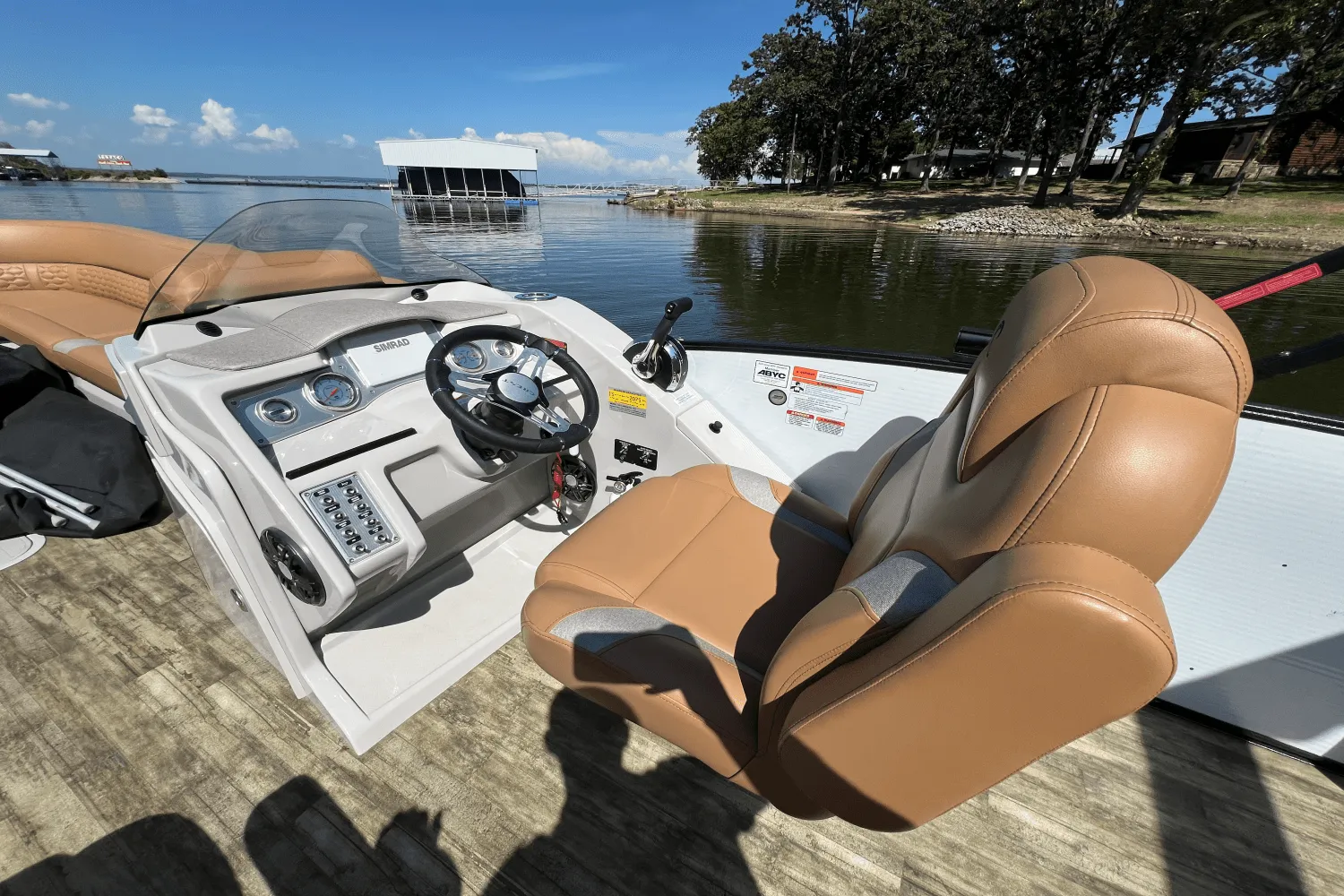 2023 Crest 250 CARRIBEAN Image Thumbnail #8