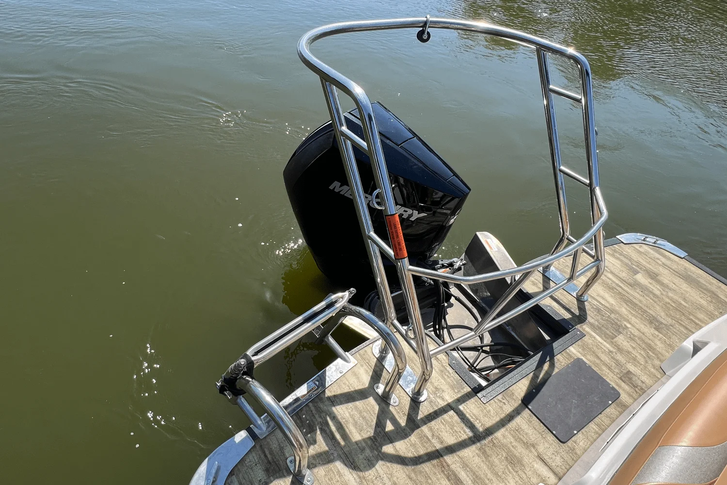 2023 Crest 250 CARRIBEAN Image Thumbnail #4