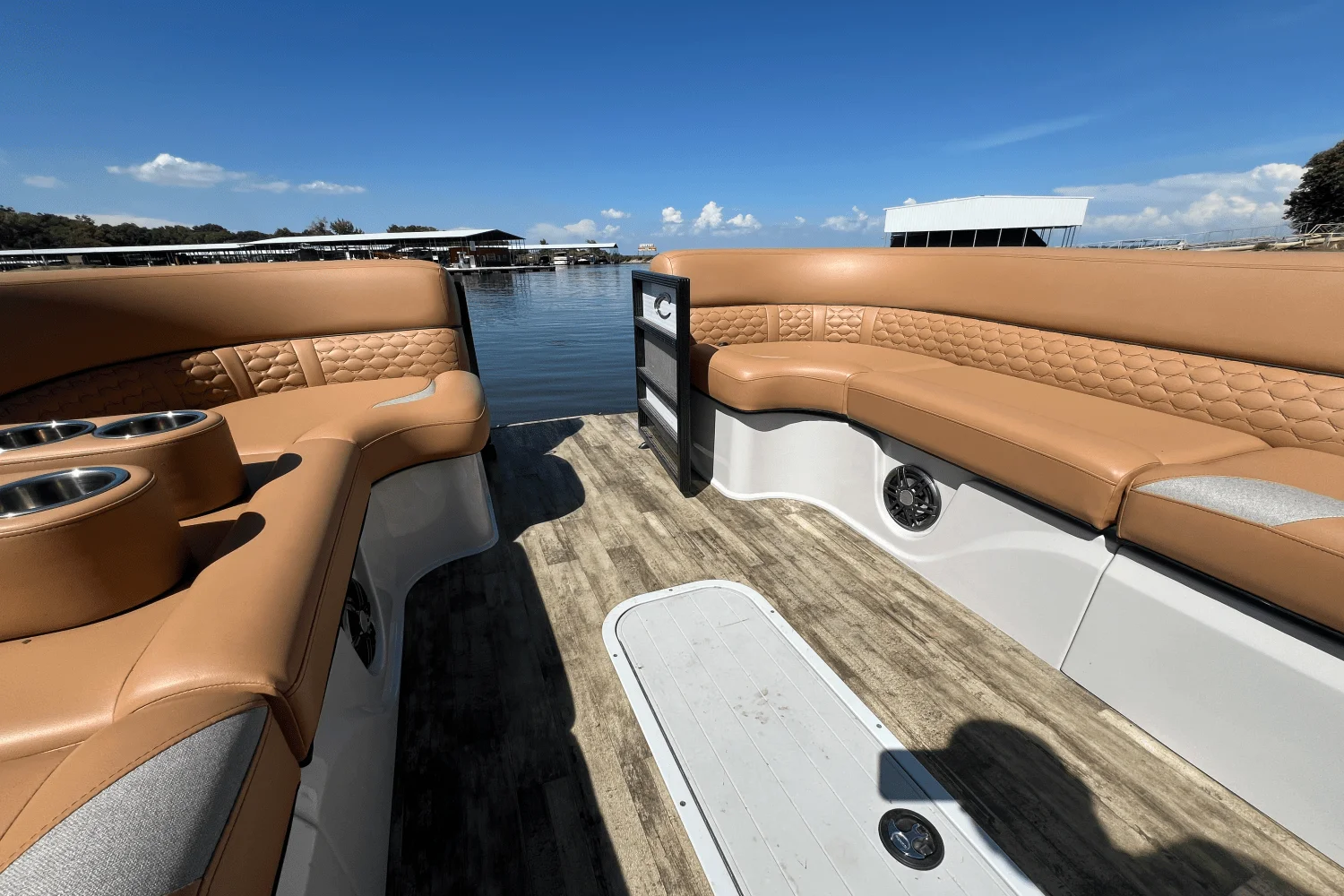 2023 Crest 250 CARRIBEAN Image Thumbnail #15