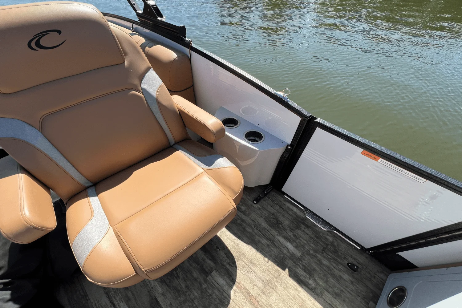 2023 Crest 250 CARRIBEAN Image Thumbnail #18