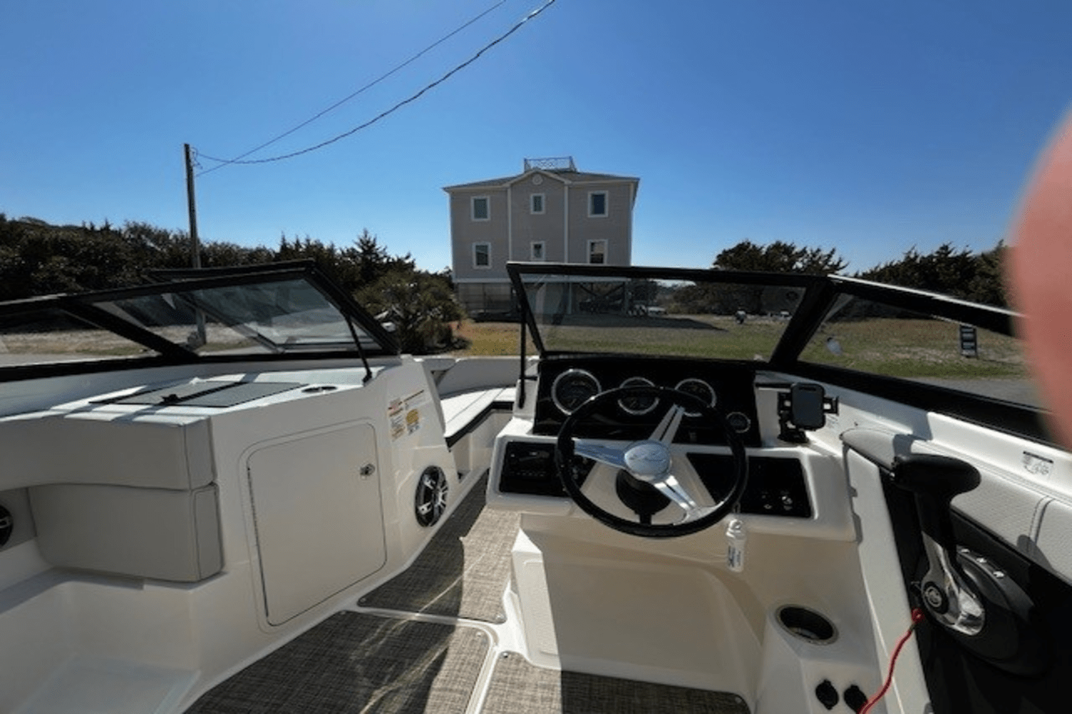 2021 Sea Ray 190 SLX OUTBOARD Image Thumbnail #12