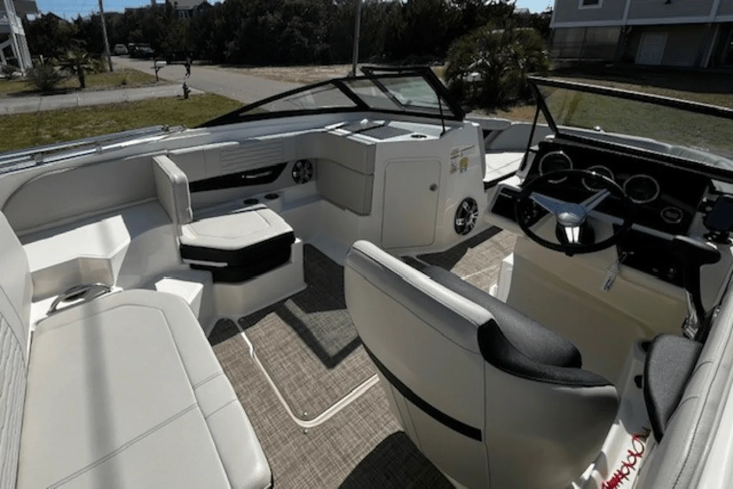 2021 Sea Ray 190 SPX OUTBOARD Image Thumbnail #13