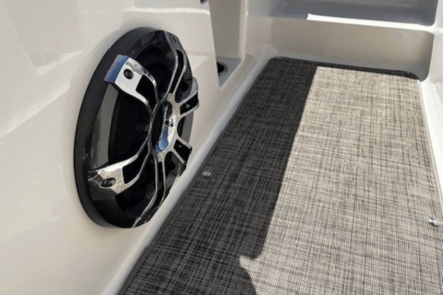 2021 Sea Ray 190 SPX OUTBOARD Image Thumbnail #16