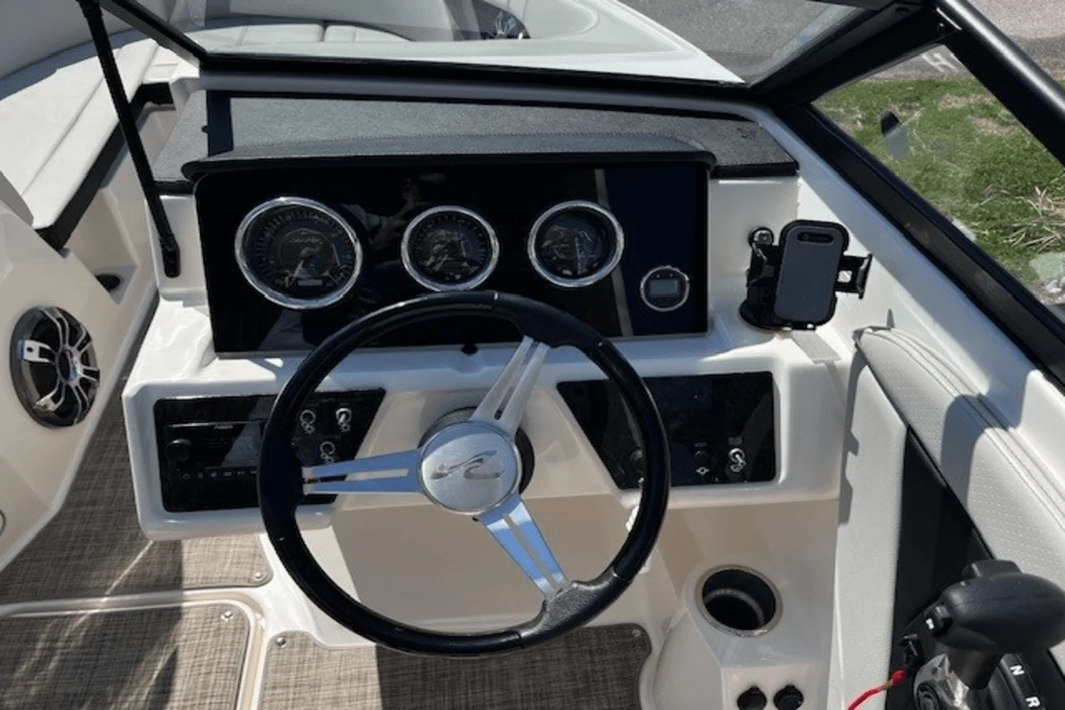 2021 Sea Ray 190 SPX OUTBOARD Image Thumbnail #14