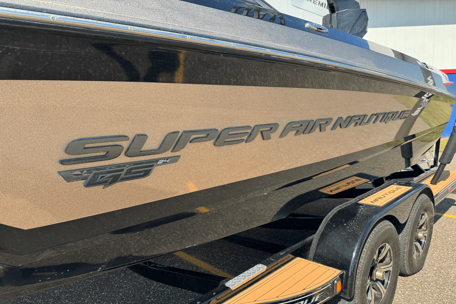 Thumbnail 3 for 2018 Nautique Super Air Nautique GS24