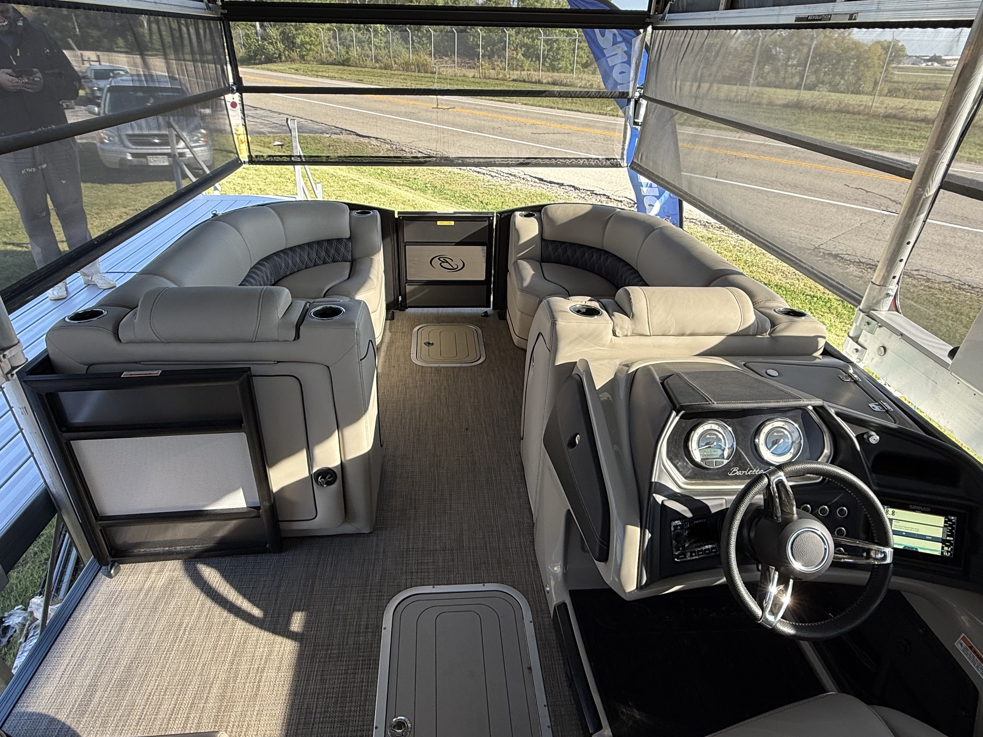 2021 Barletta L23QC Image Thumbnail #9