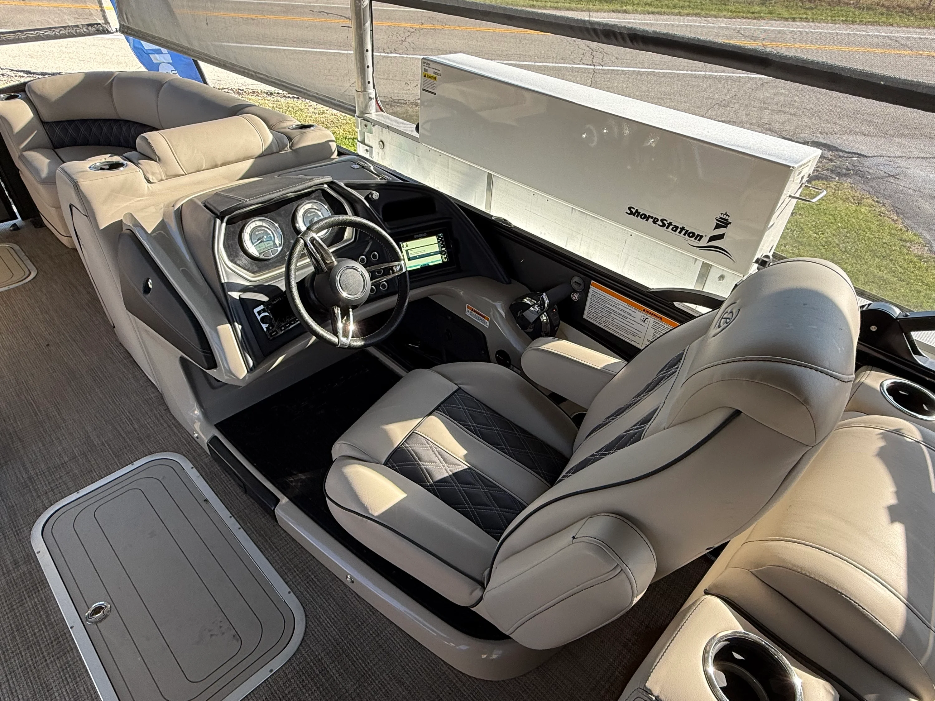 2021 Barletta L23QC Image Thumbnail #8