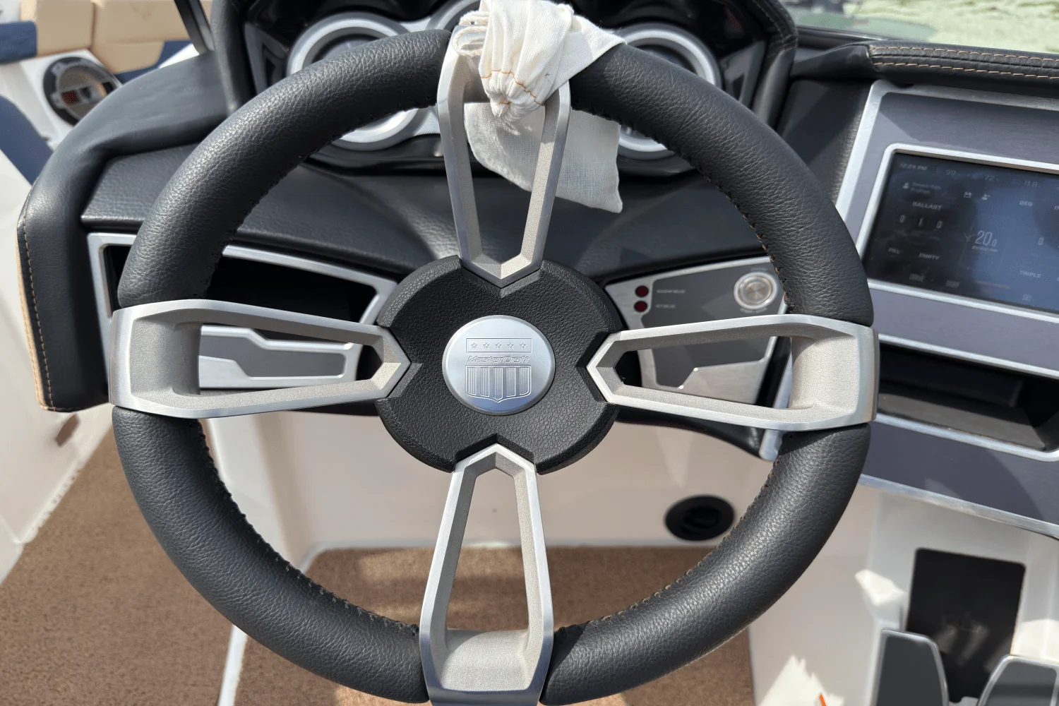 2022 Mastercraft XT23 Image Thumbnail #26