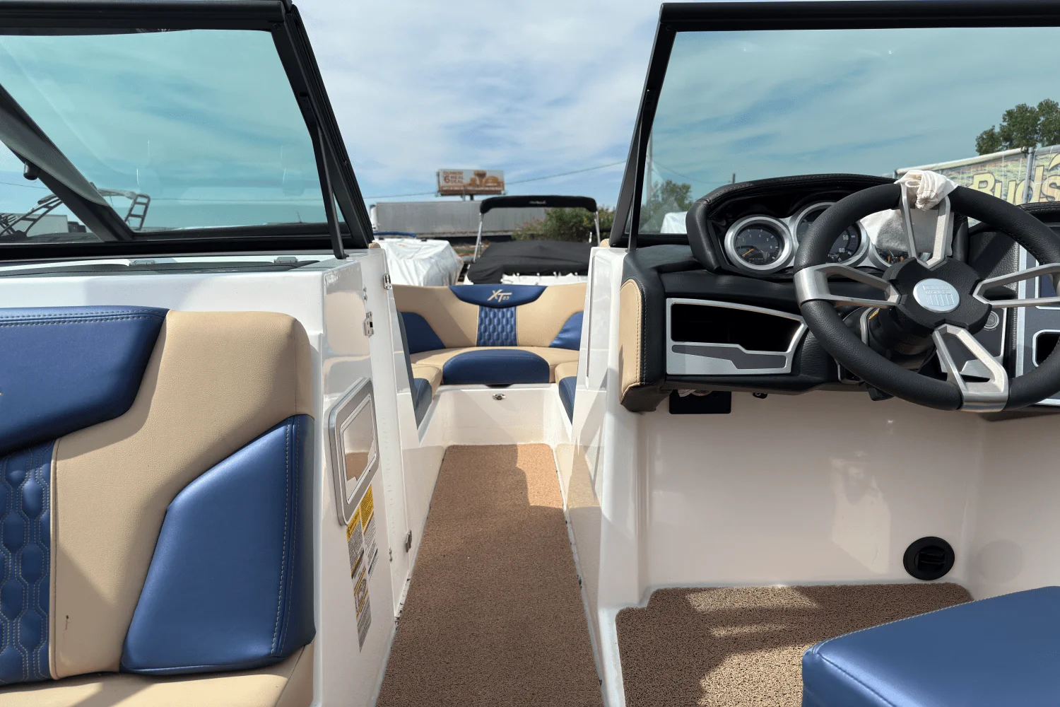 2022 Mastercraft XT23 Image Thumbnail #34