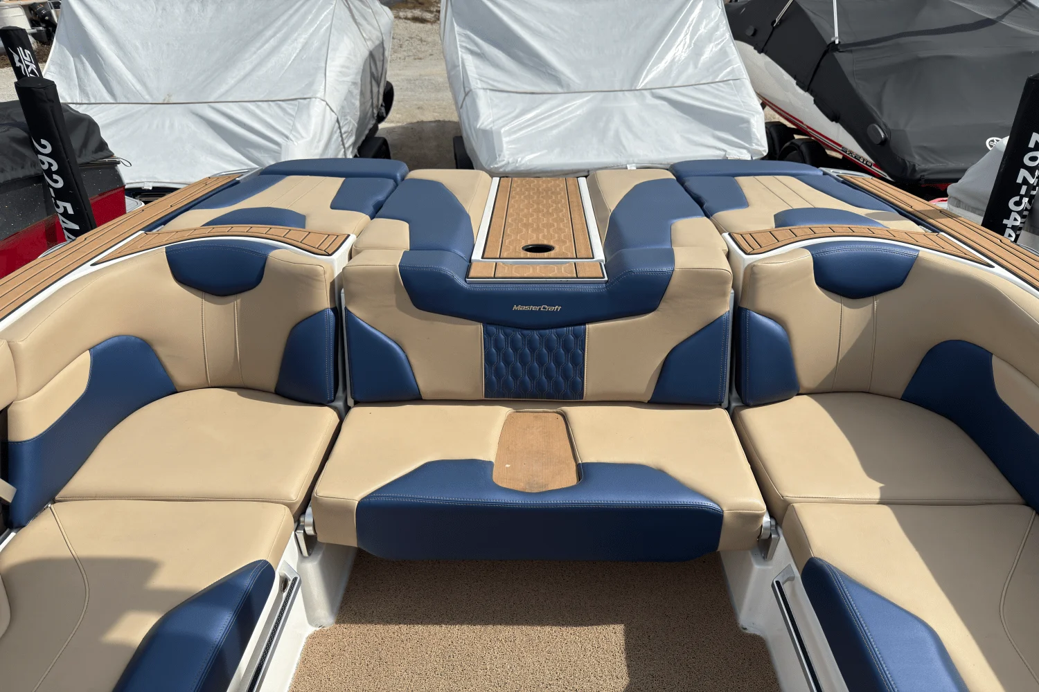 2022 Mastercraft XT23 Image Thumbnail #14