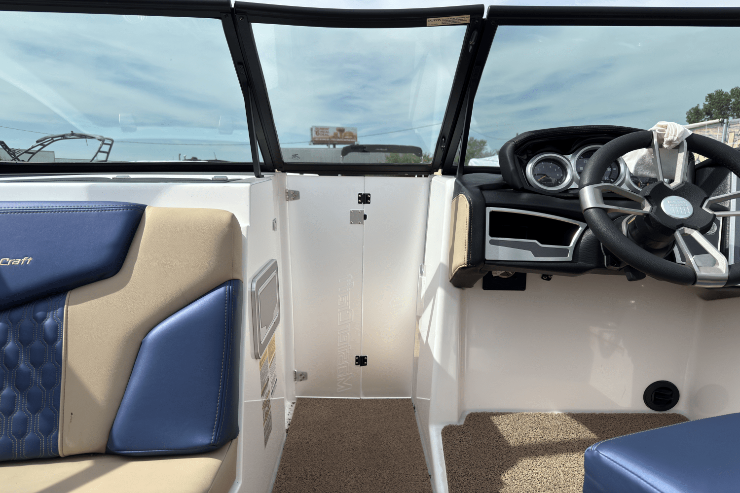 2022 Mastercraft XT23 Image Thumbnail #33