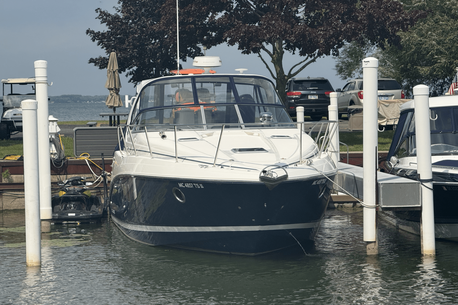 2015 Rinker 360 EXPRESS Image Thumbnail #4